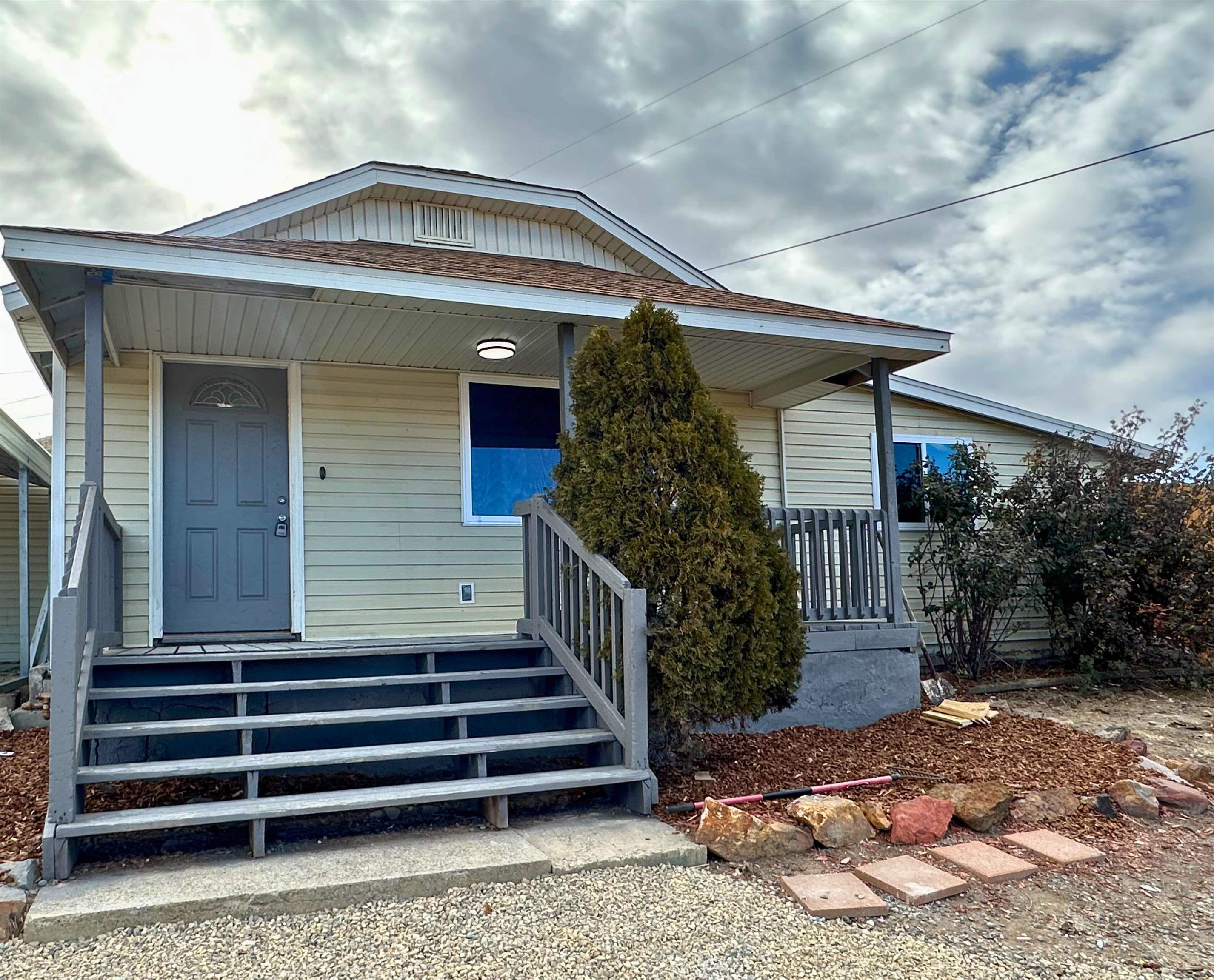 105 29 3/4 Road Property Photo 1