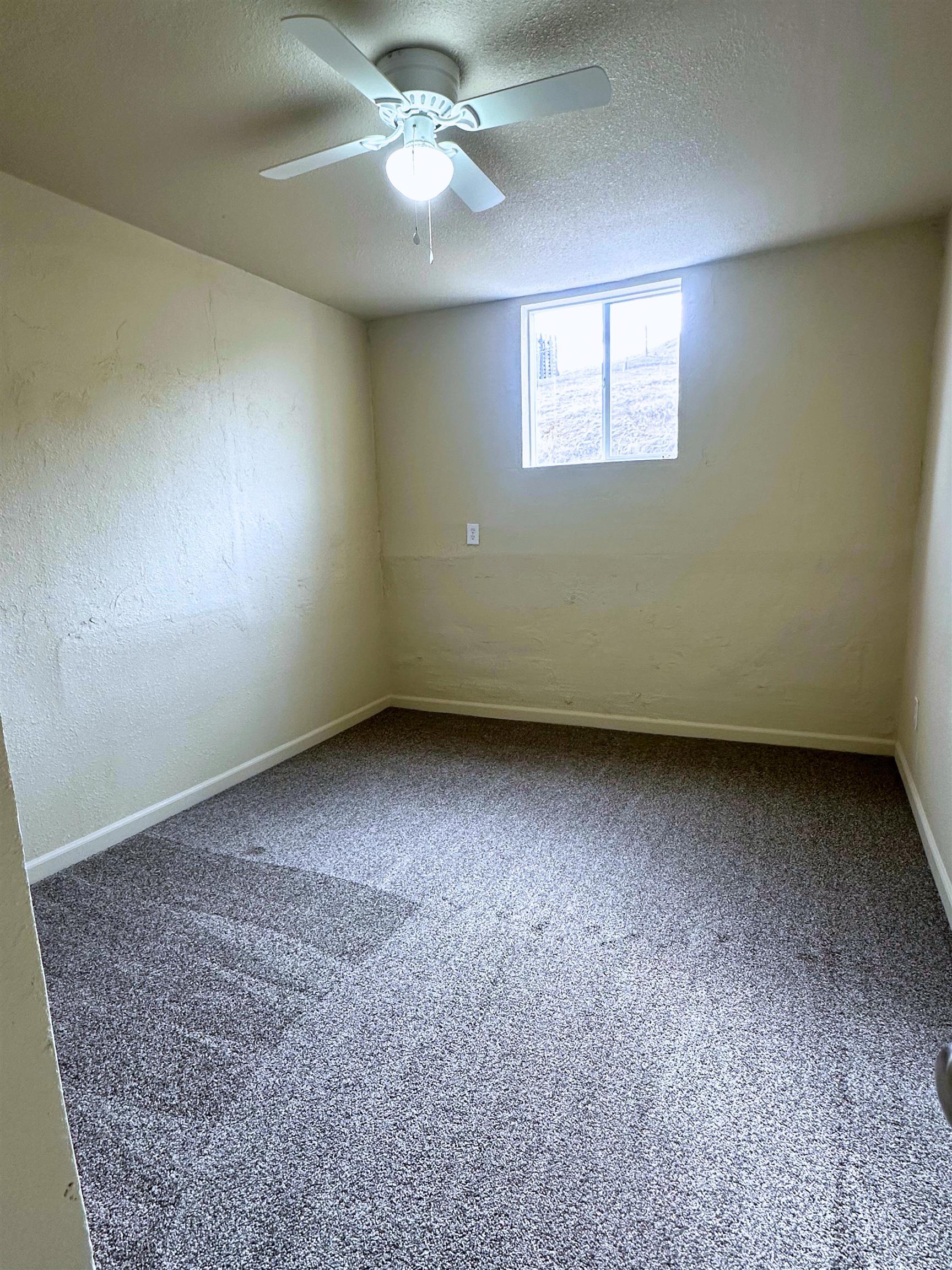 105 29 3/4 Road Property Photo 12