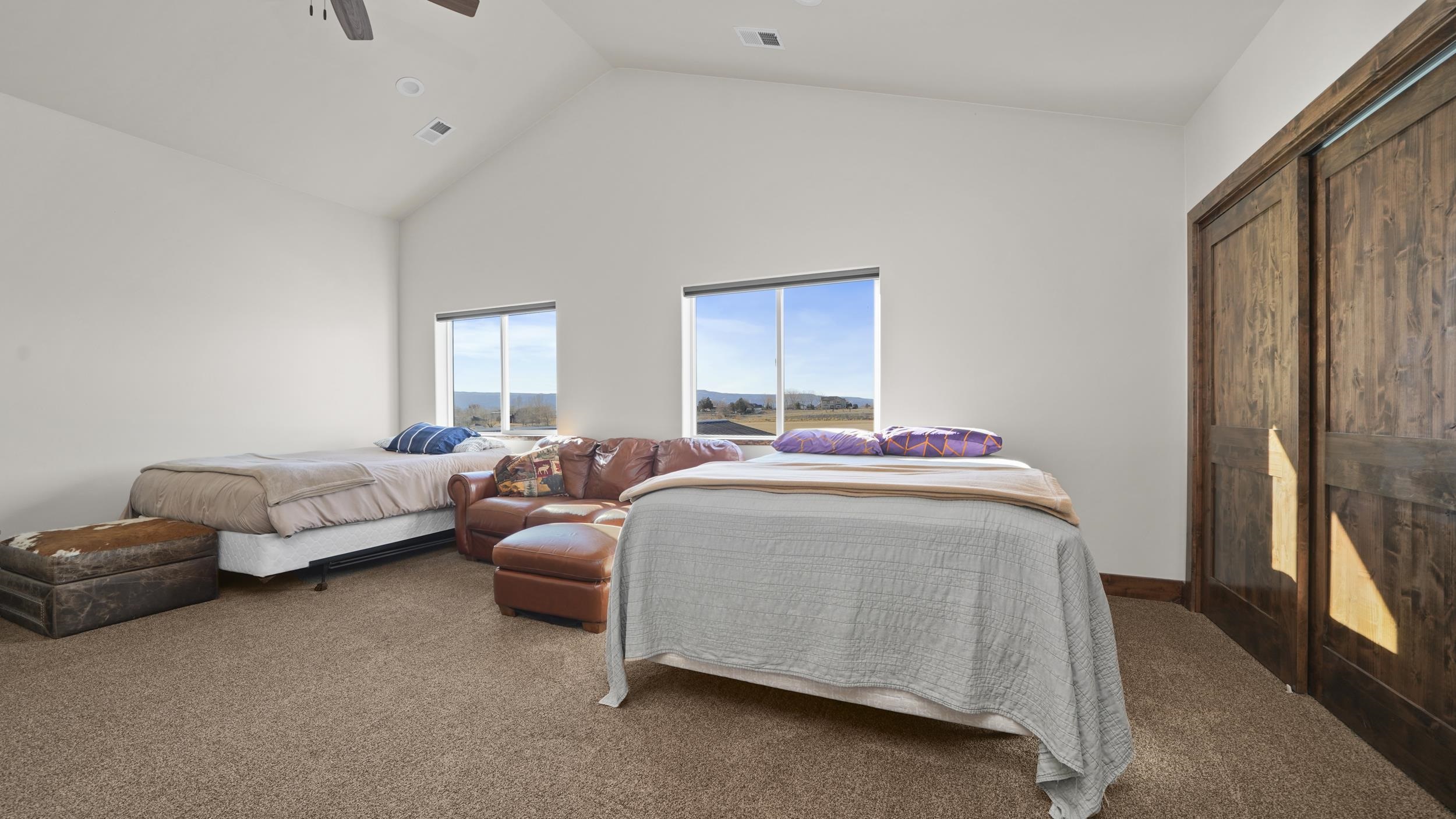 947 26 Road Property Photo 26