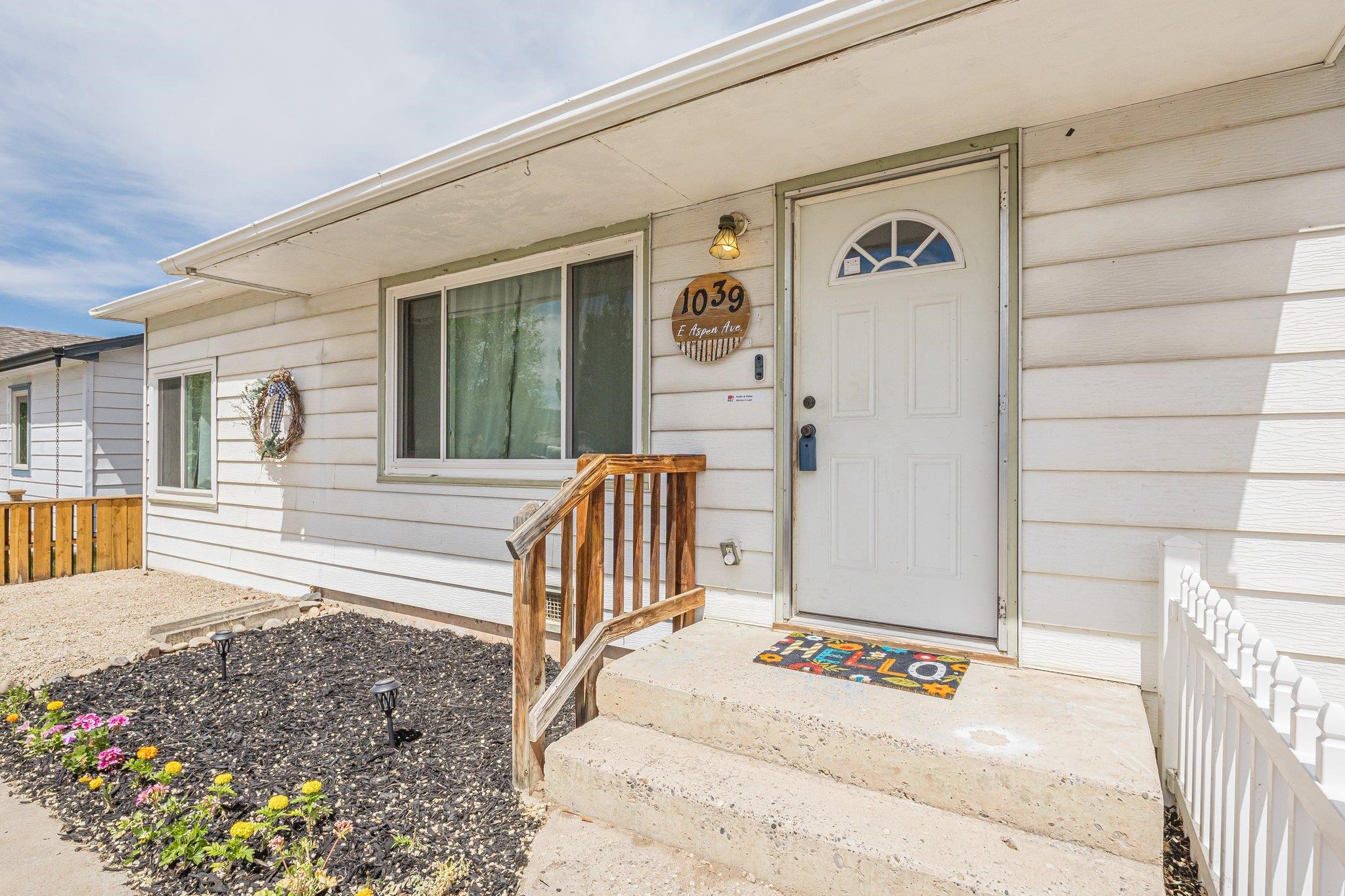 1039 E Aspen Avenue Property Photo 4