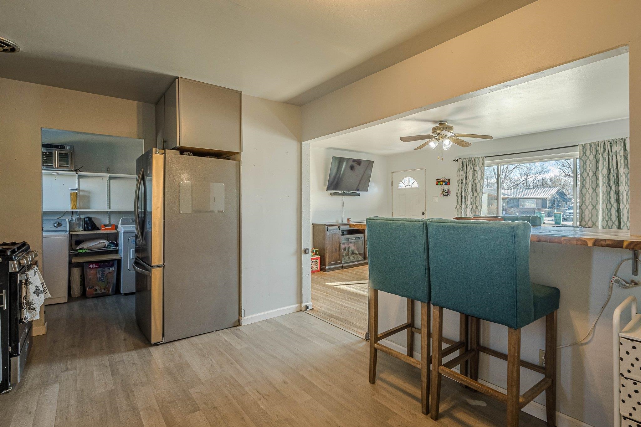 1039 E Aspen Avenue Property Photo 11