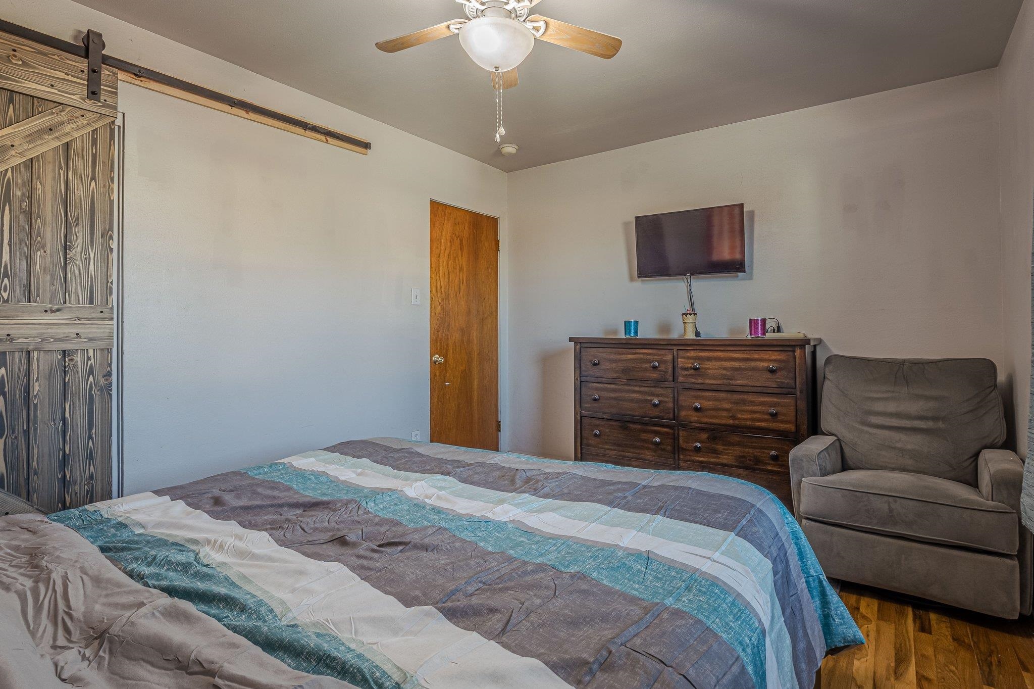 1039 E Aspen Avenue Property Photo 26