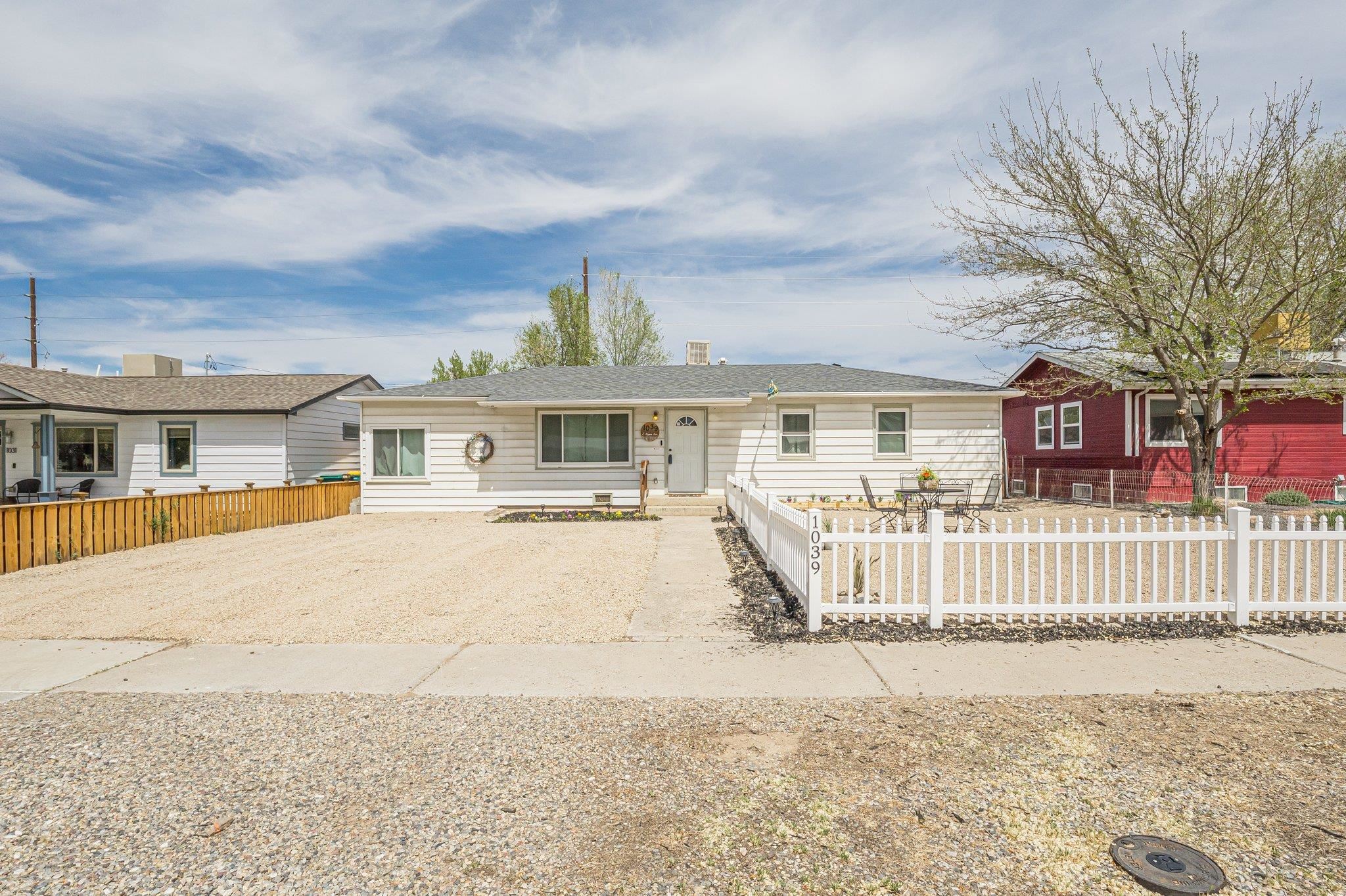 1039 E Aspen Avenue Property Photo 34