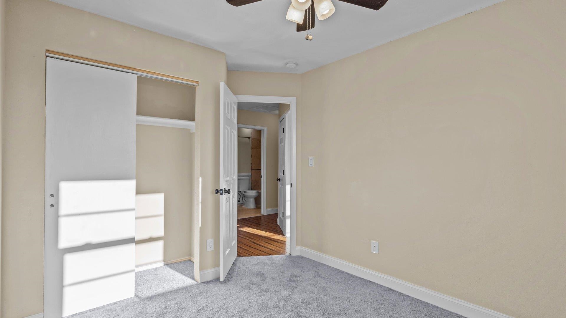 2844 1/2 Grand Cascade Court Property Photo 8