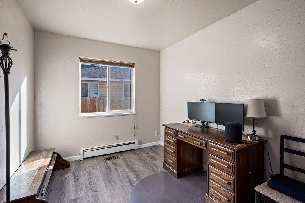 1027 E Harrison Avenue Property Photo 19