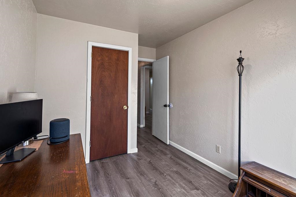 1027 E Harrison Avenue Property Photo 20