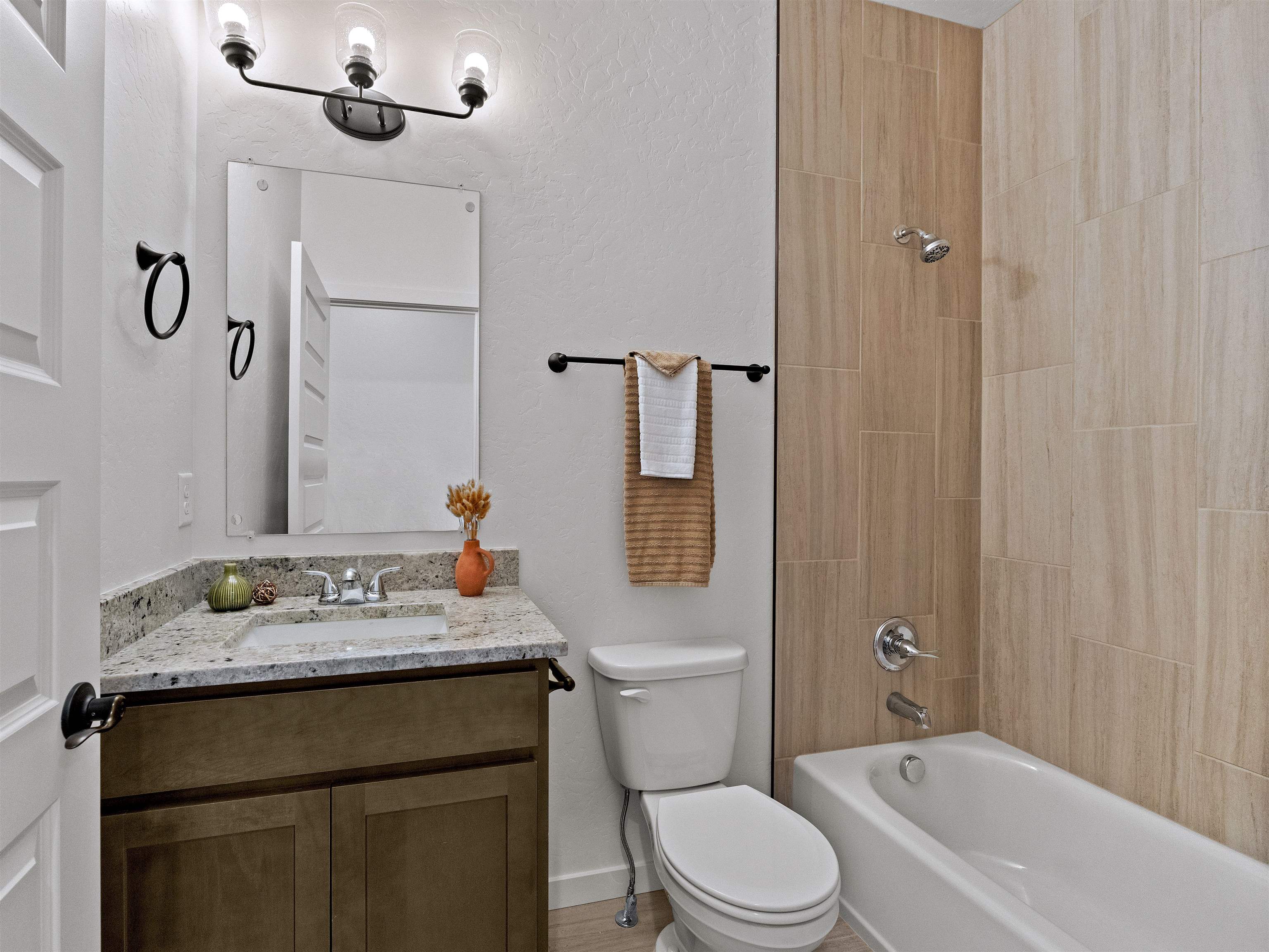 862 Stream Water Street Property Photo 11