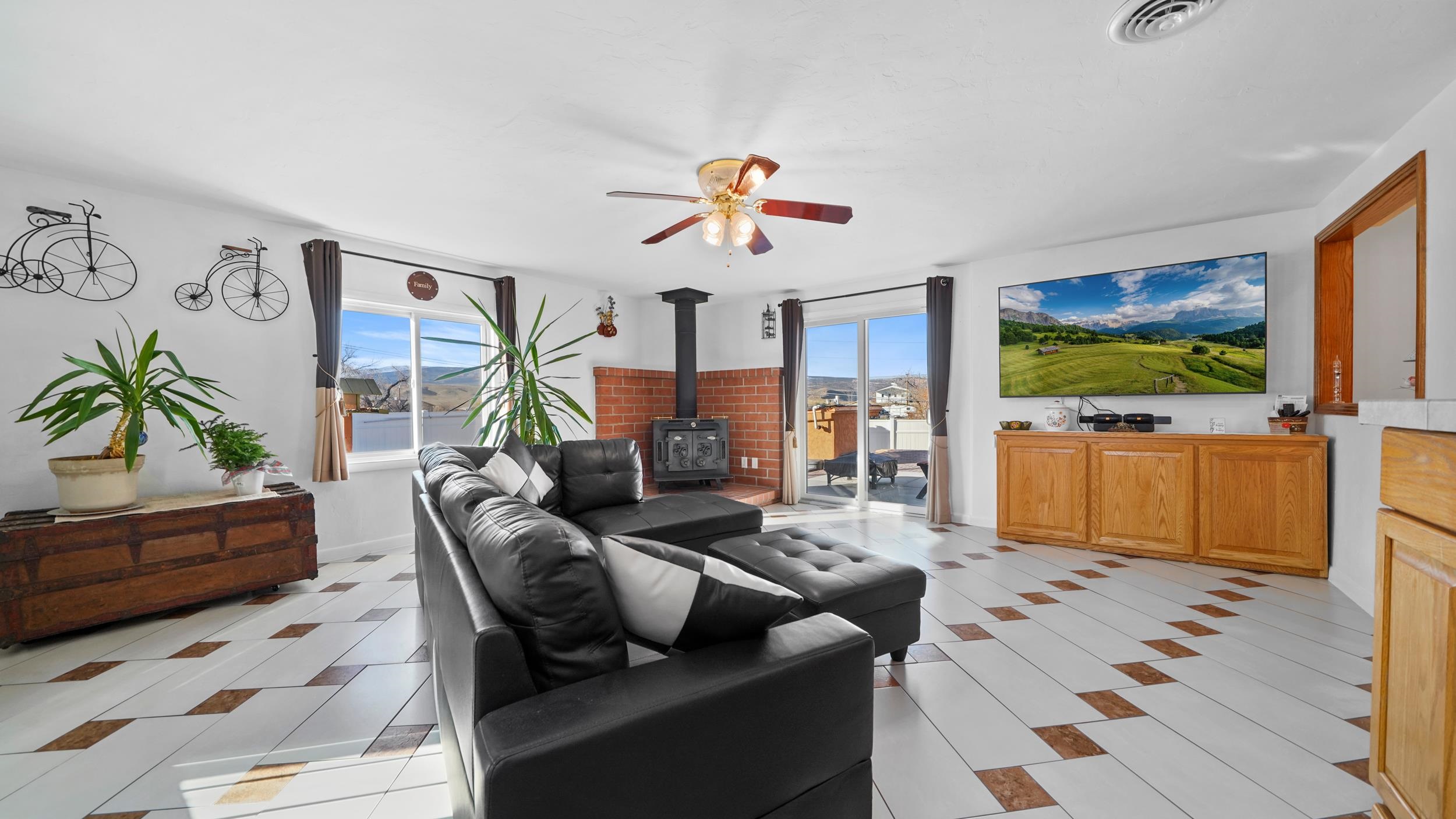 167 Rainbow Drive Property Photo 14