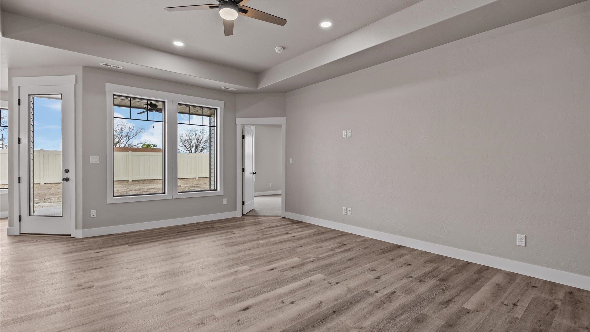 833 Ambrosia Avenue Property Photo 10