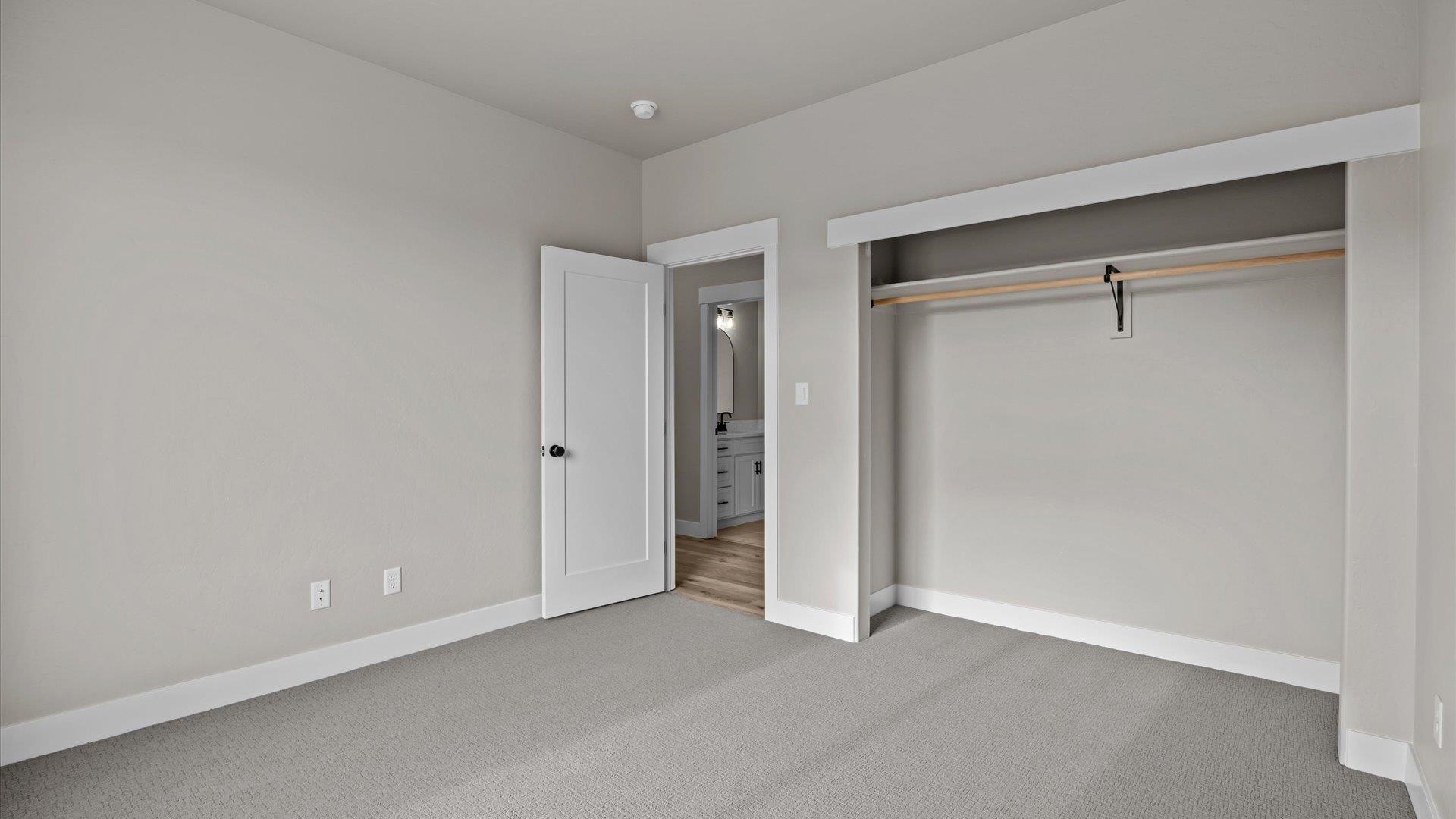833 Ambrosia Avenue Property Photo 24