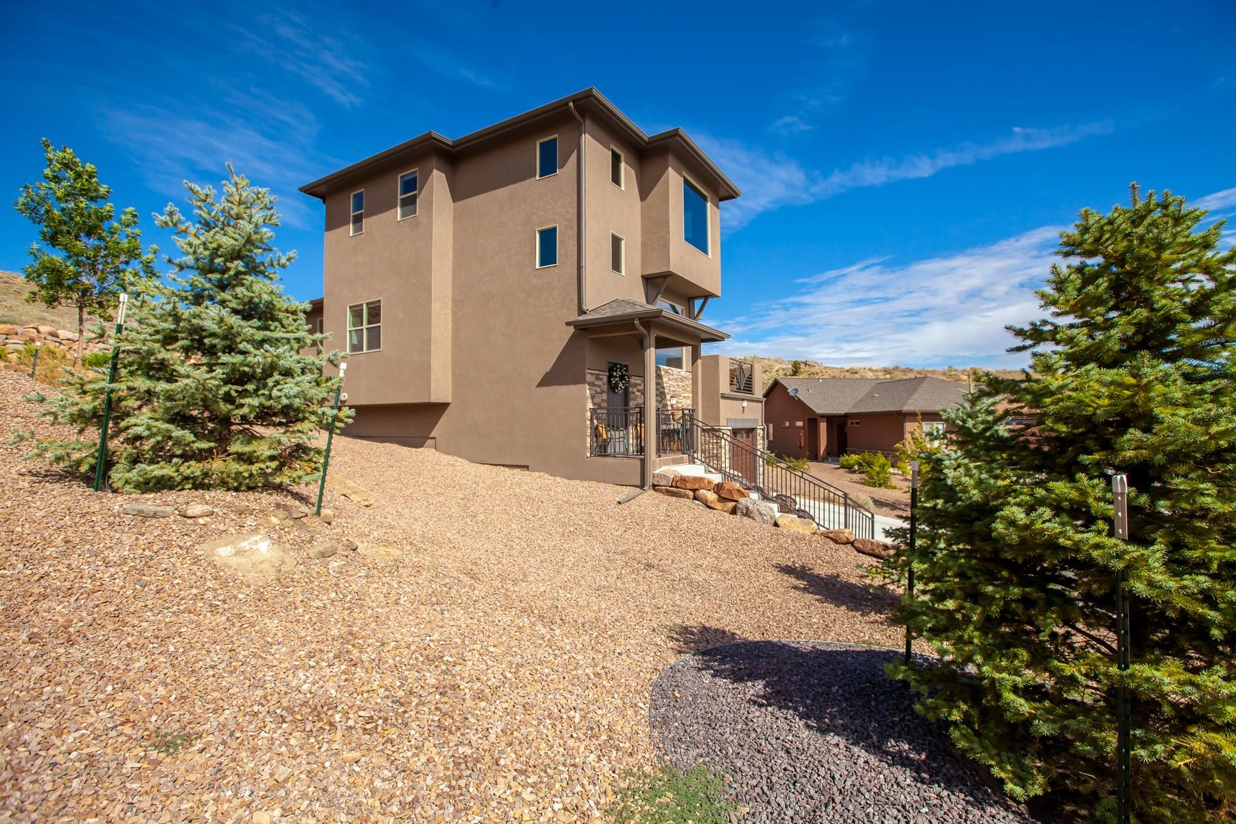207 Secret Canyon Court Property Photo 5