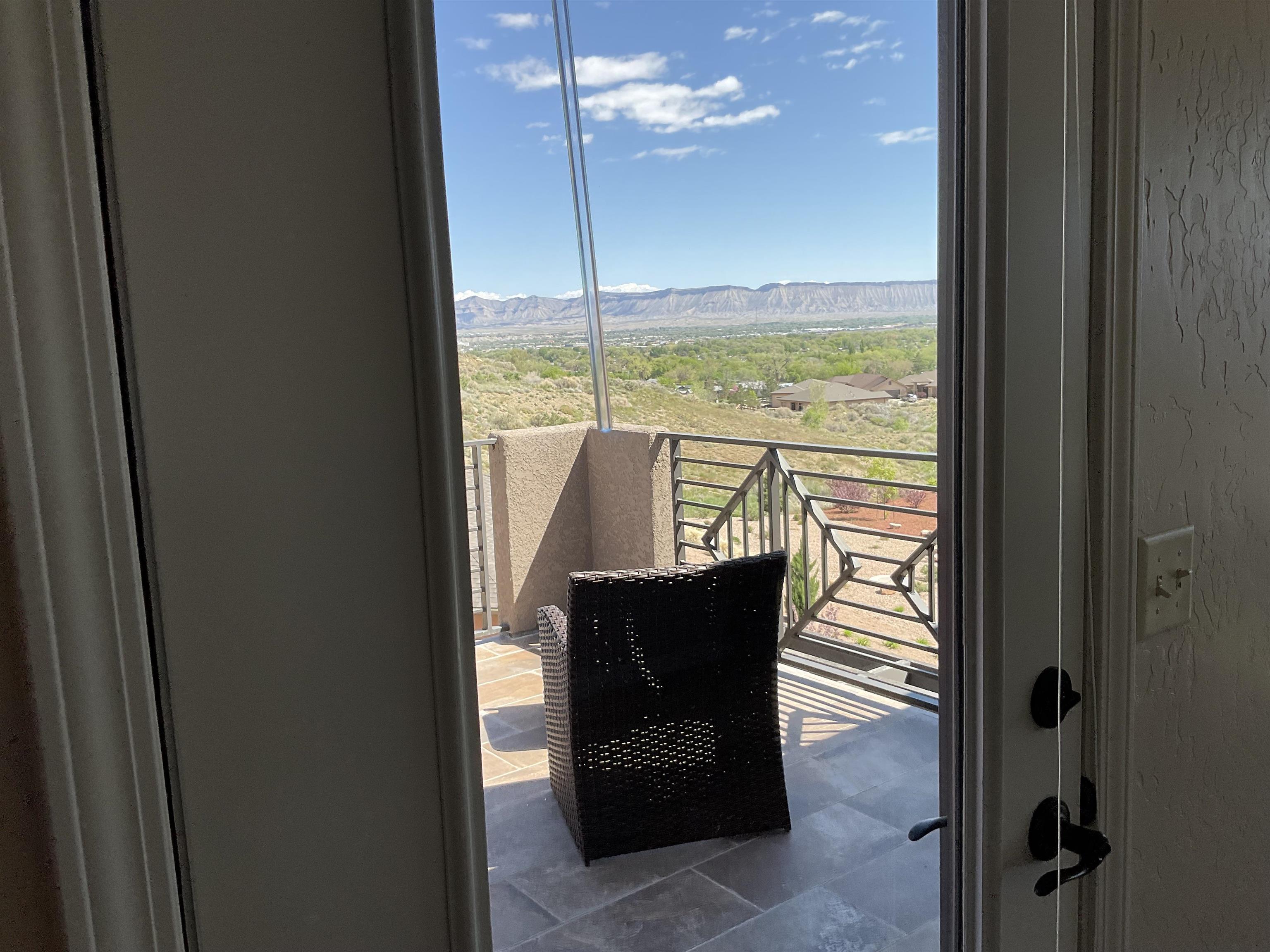 207 Secret Canyon Court Property Photo 31