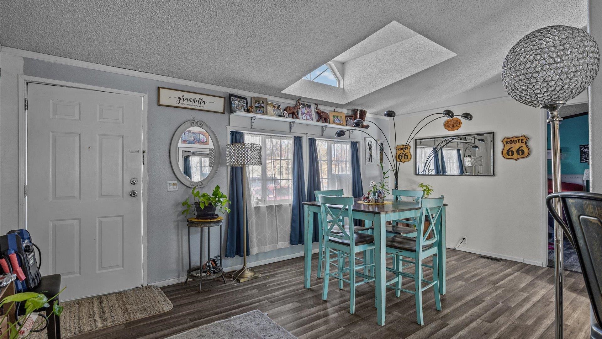 435 32 Road Property Photo 4
