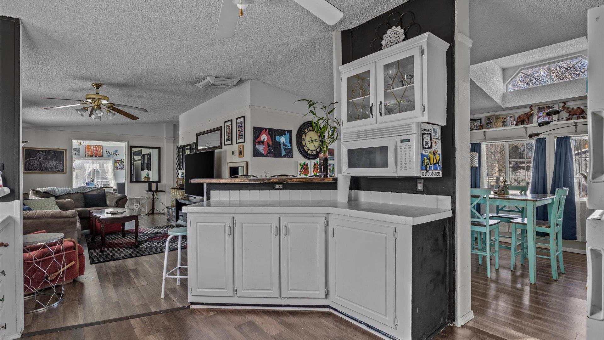435 32 Road Property Photo 6