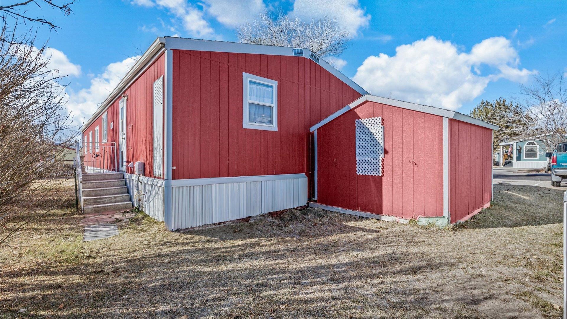 435 32 Road Property Photo 15