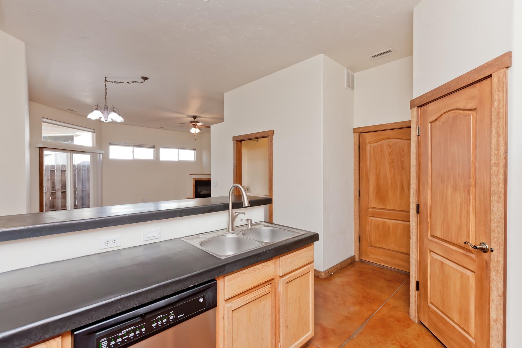 661 Miranda Street Property Photo 13