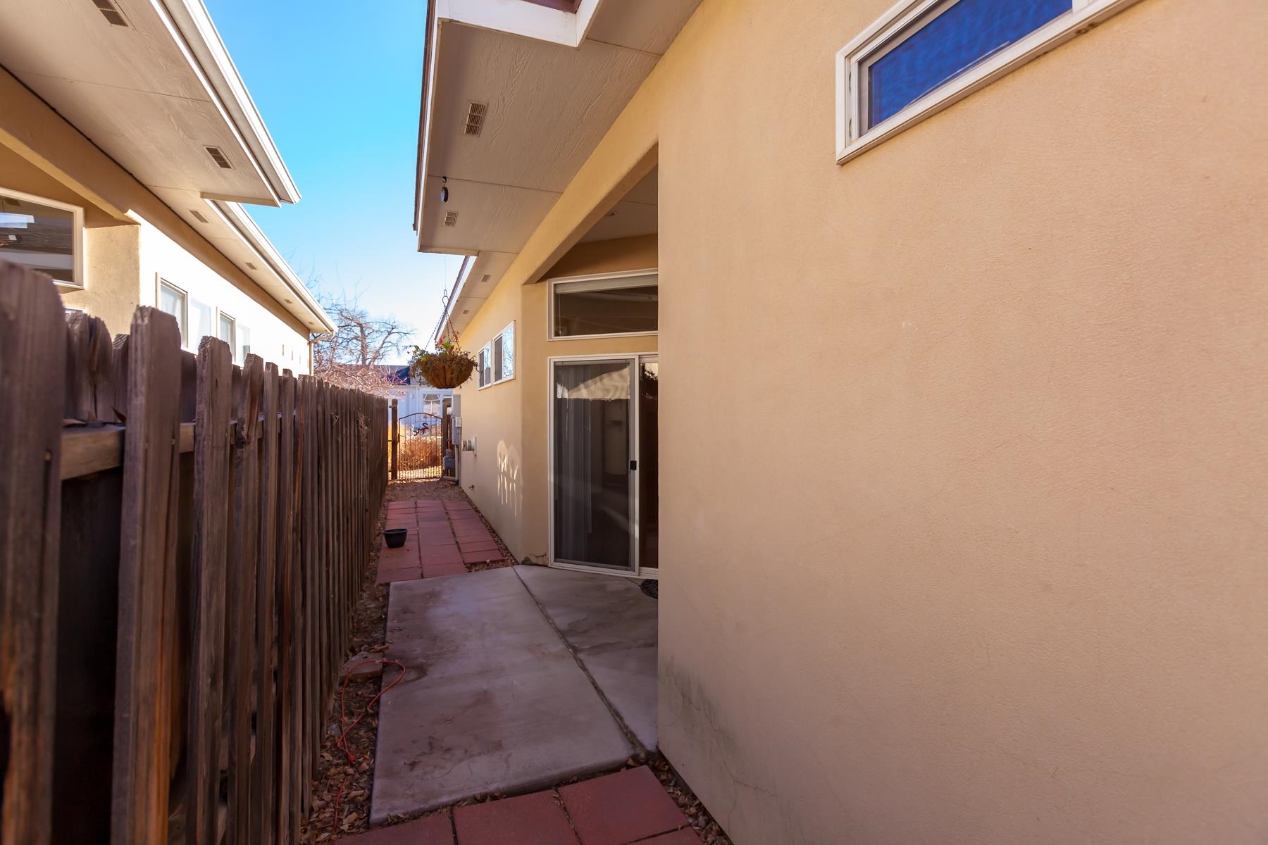 661 Miranda Street Property Photo 33