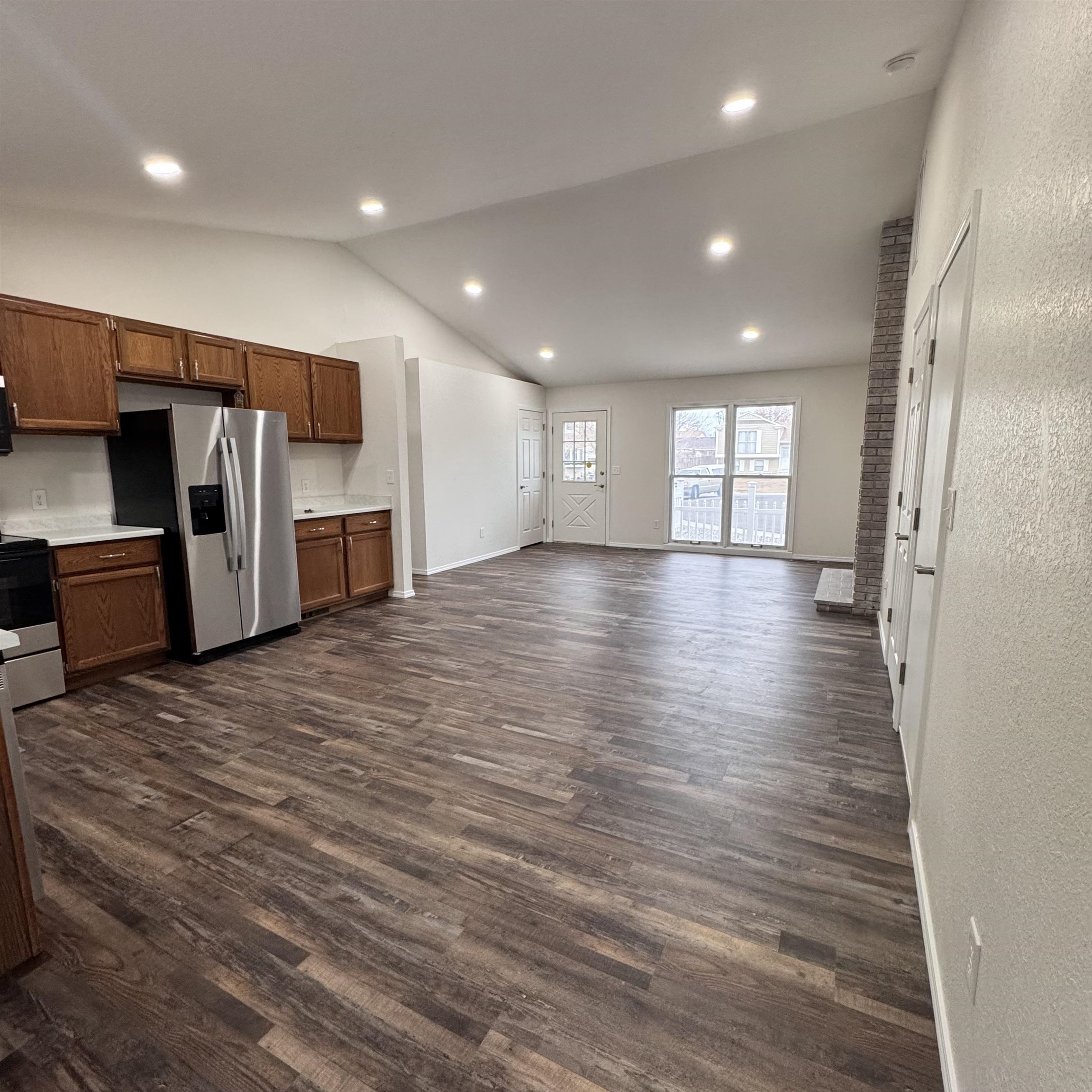 621 N Sunset Court Property Photo 10