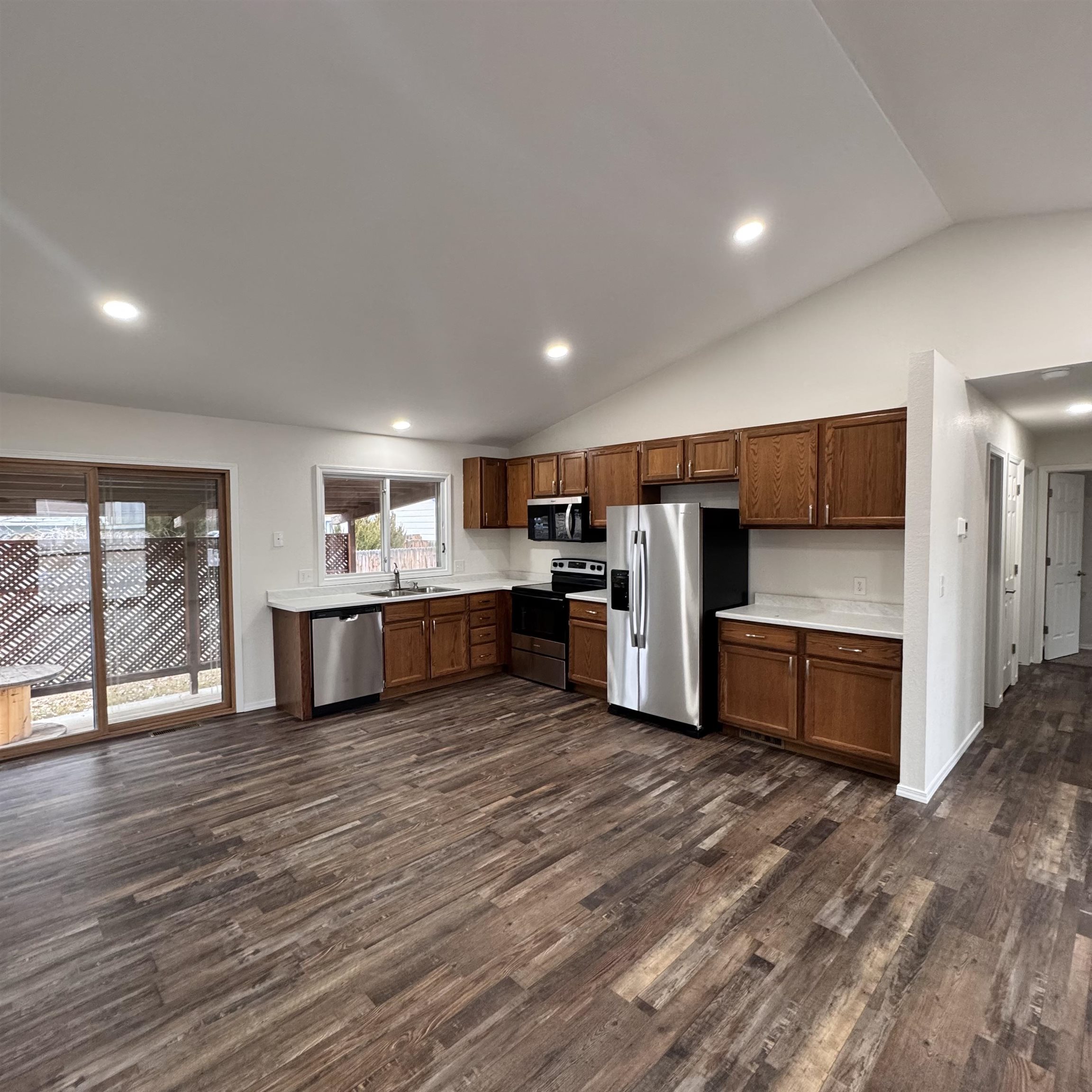 621 N Sunset Court Property Photo 12