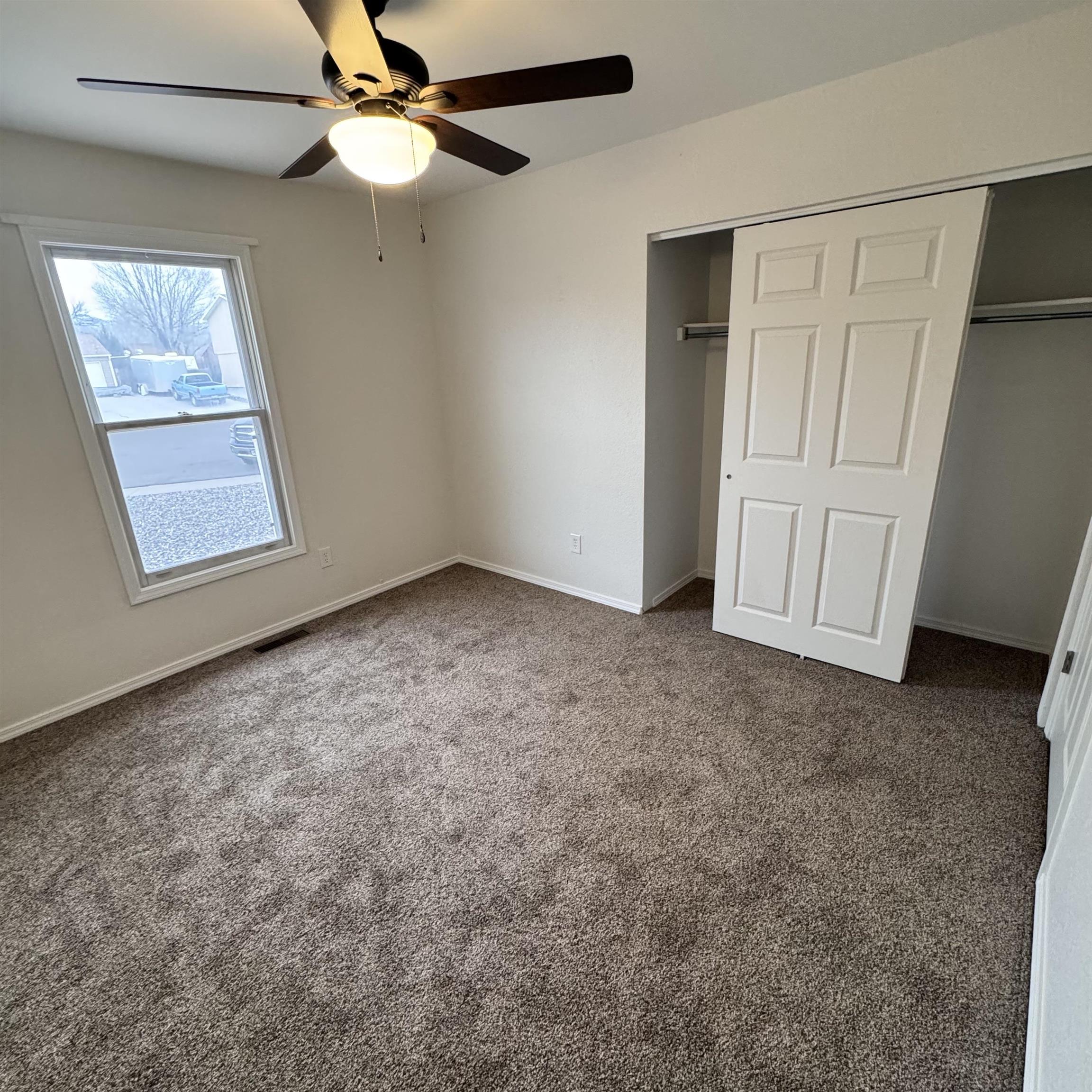621 N Sunset Court Property Photo 16
