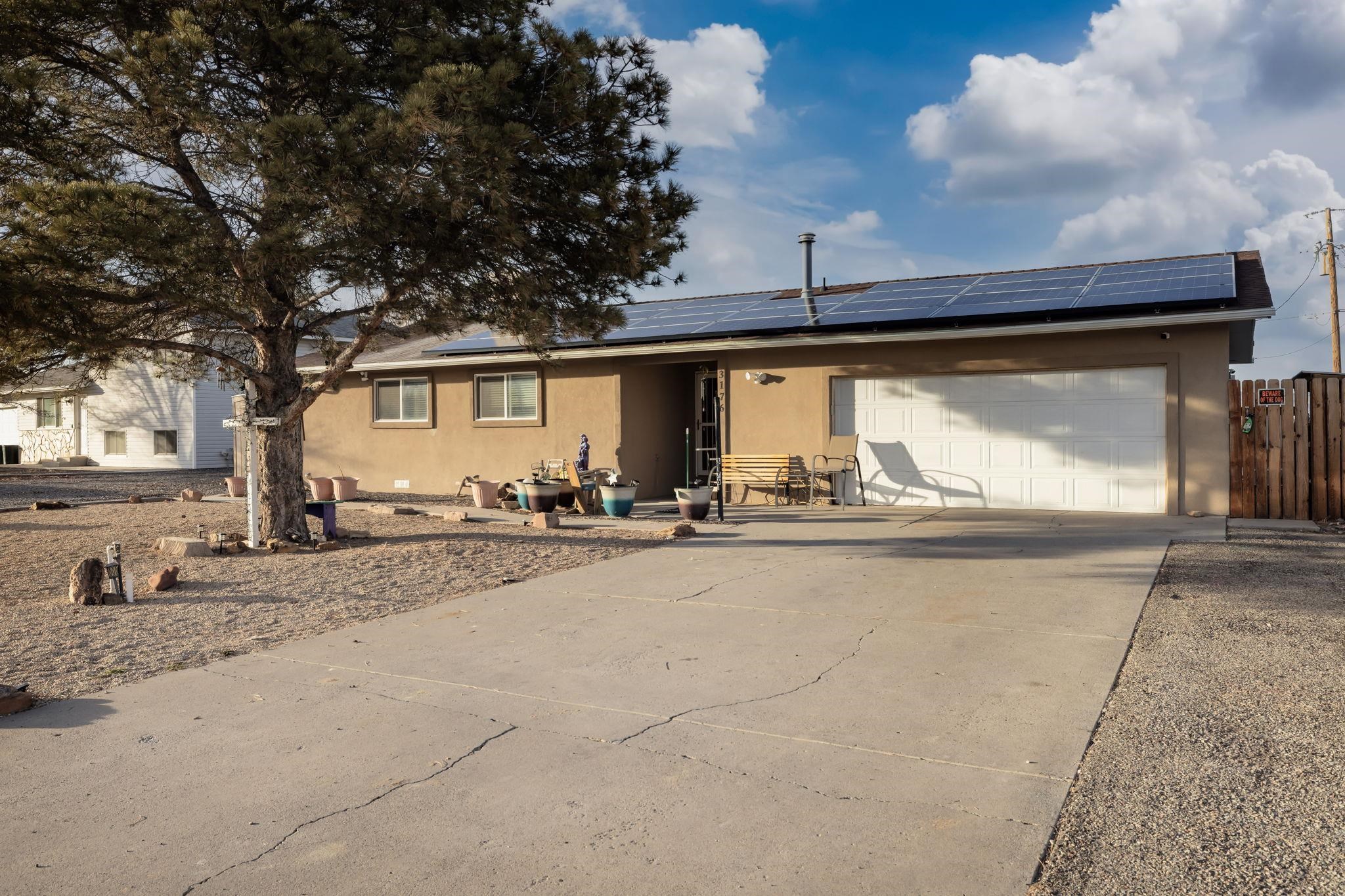 3176 William Drive Property Photo 1