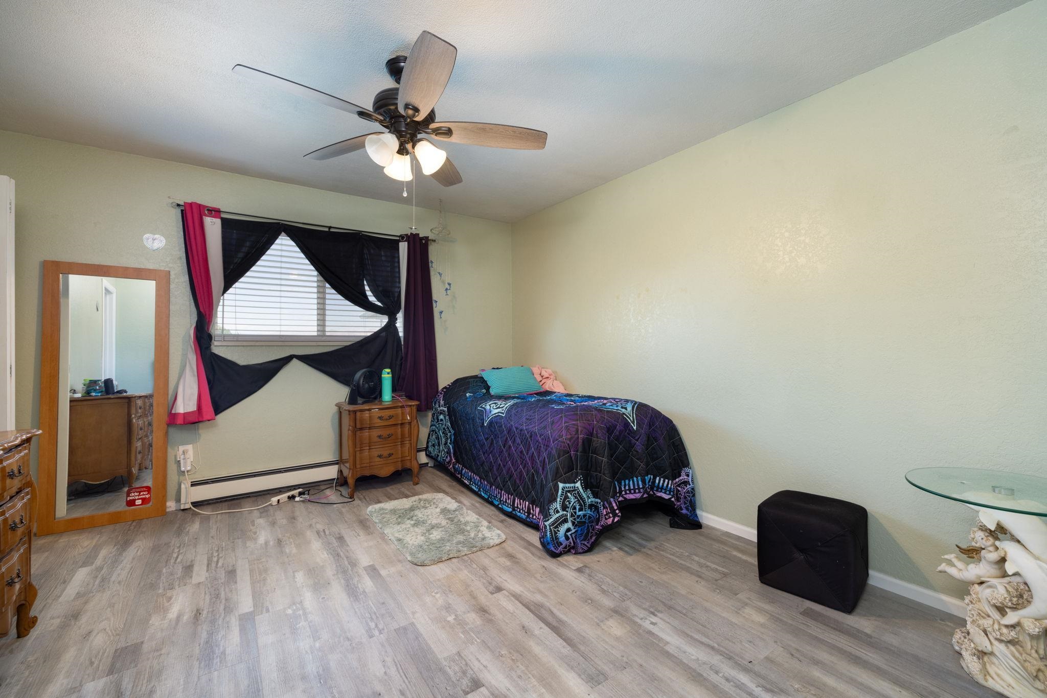 3176 William Drive Property Photo 9