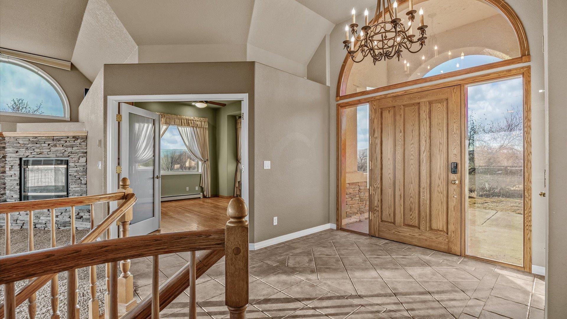 2426 H Road Property Photo 9