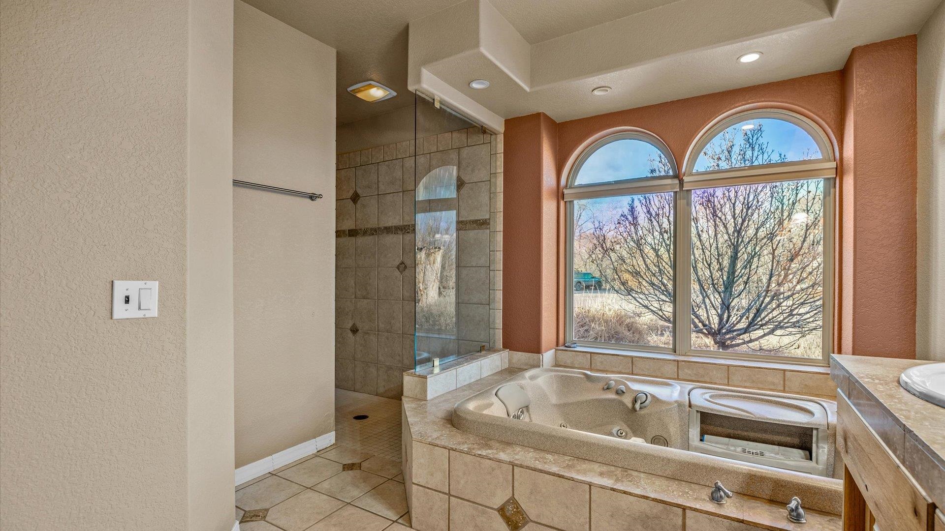 2426 H Road Property Photo 20