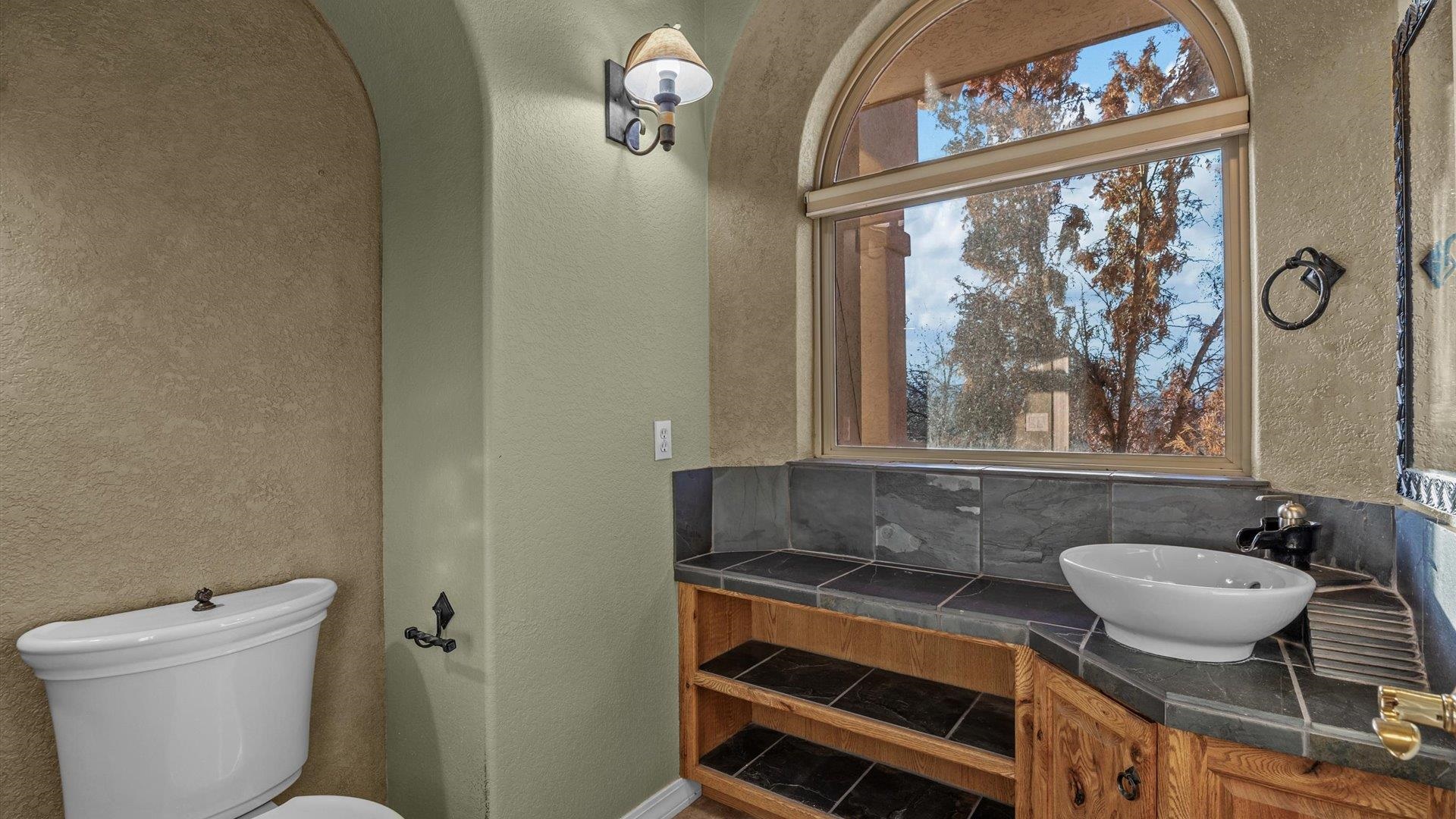 2426 H Road Property Photo 23