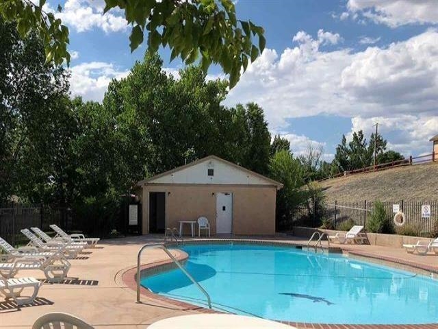 1042 Carbonera Avenue Property Photo 14