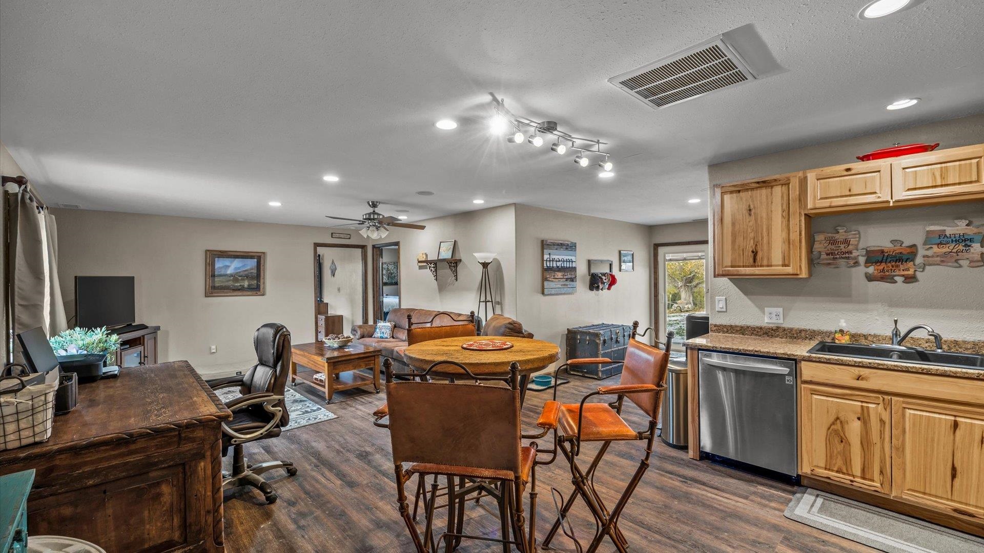 466 Arrowhead Trail Property Photo 36