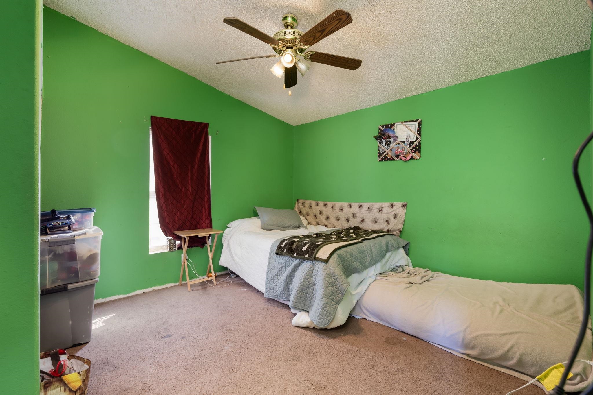 1576 10 Road Property Photo 9