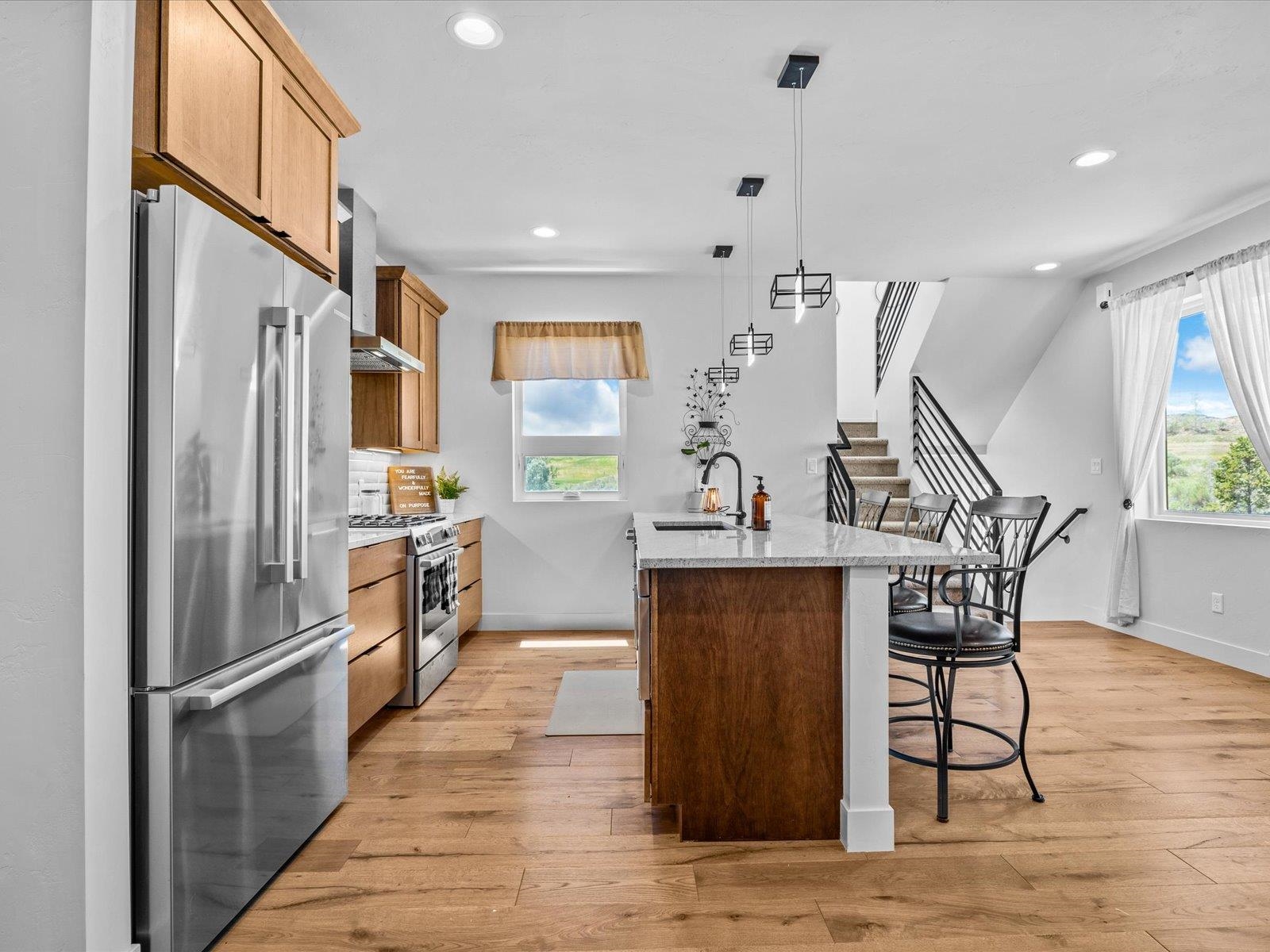 365 W Ridges Boulevard Property Photo 13