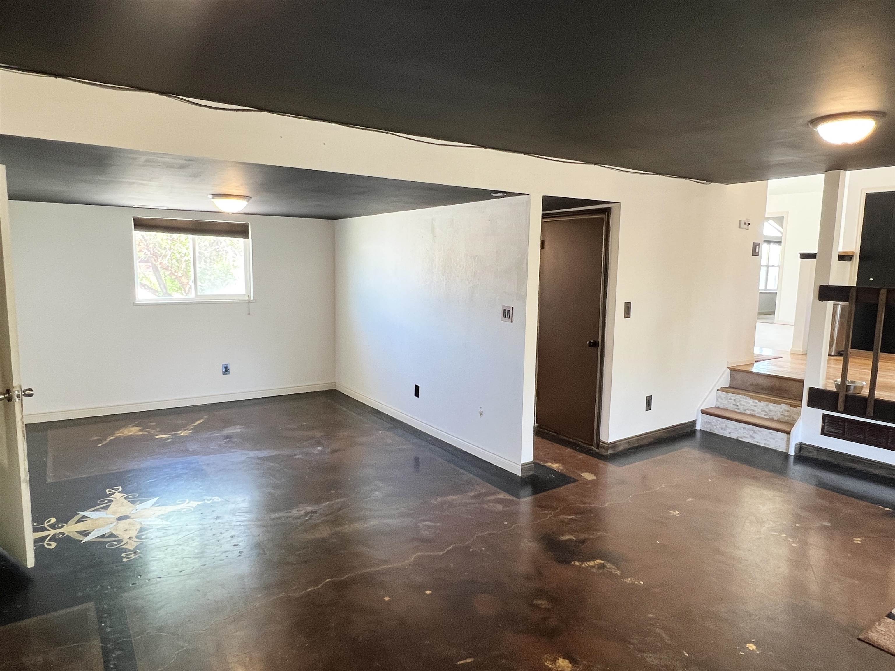 631 N Placer Court Property Photo 12
