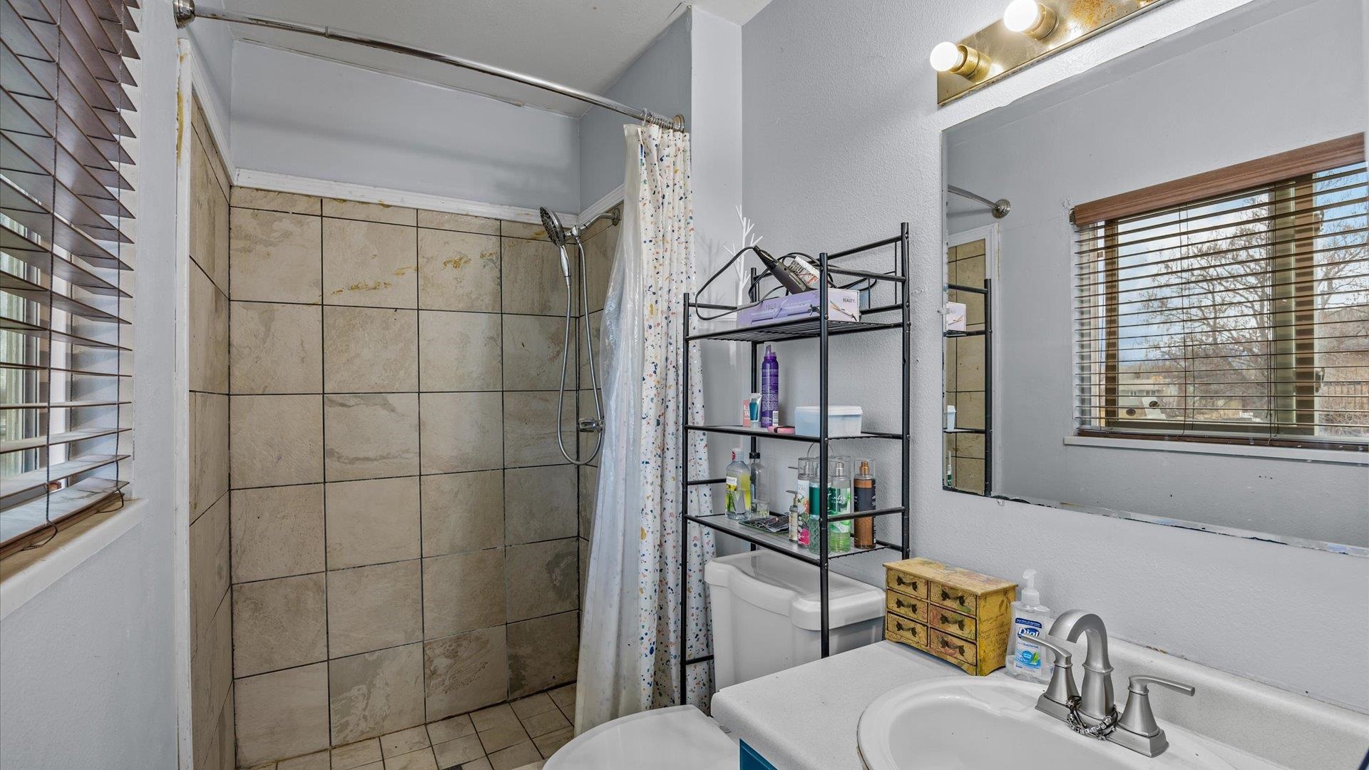 631 N Placer Court Property Photo 19