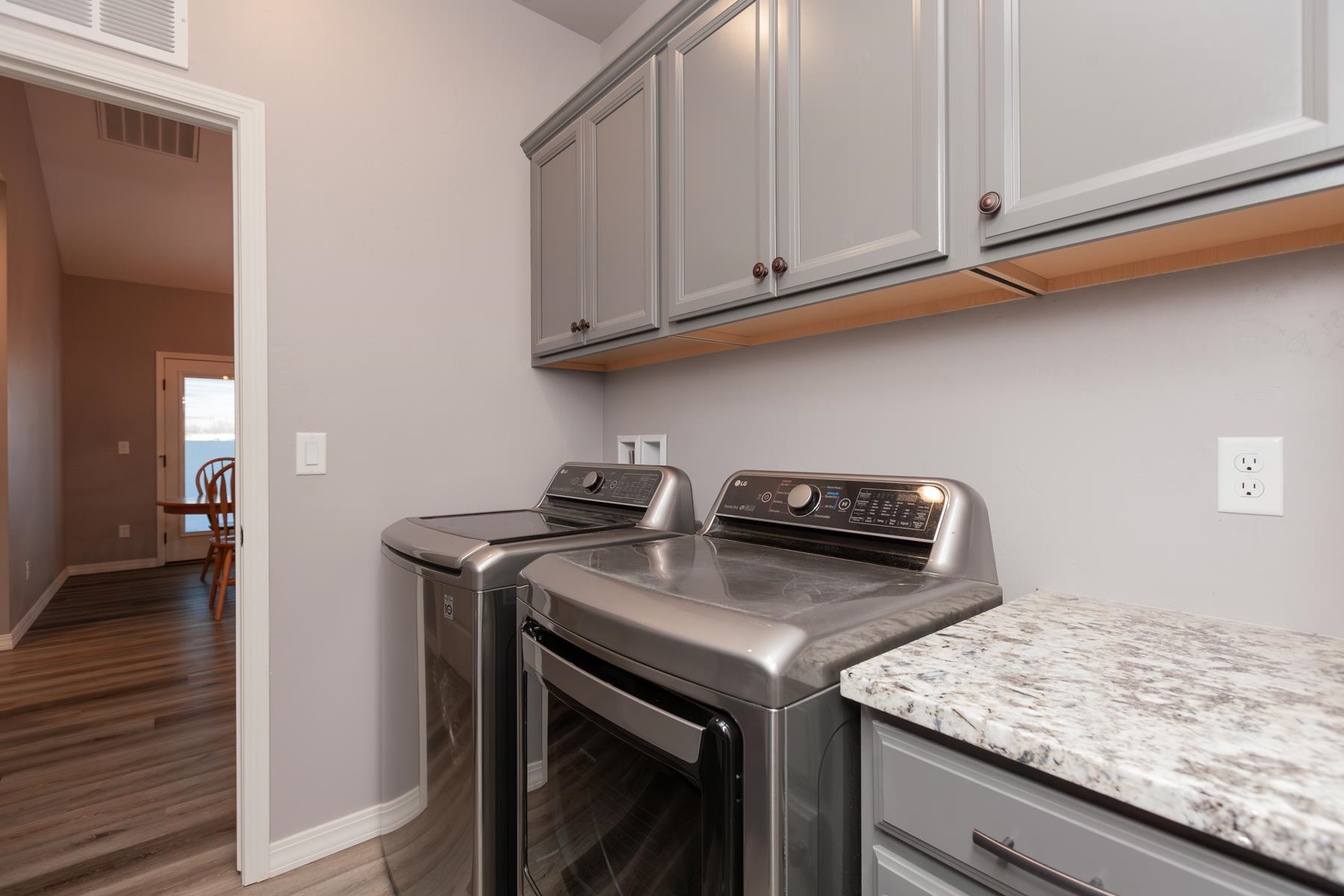 512 Jodylee Court Property Photo 13