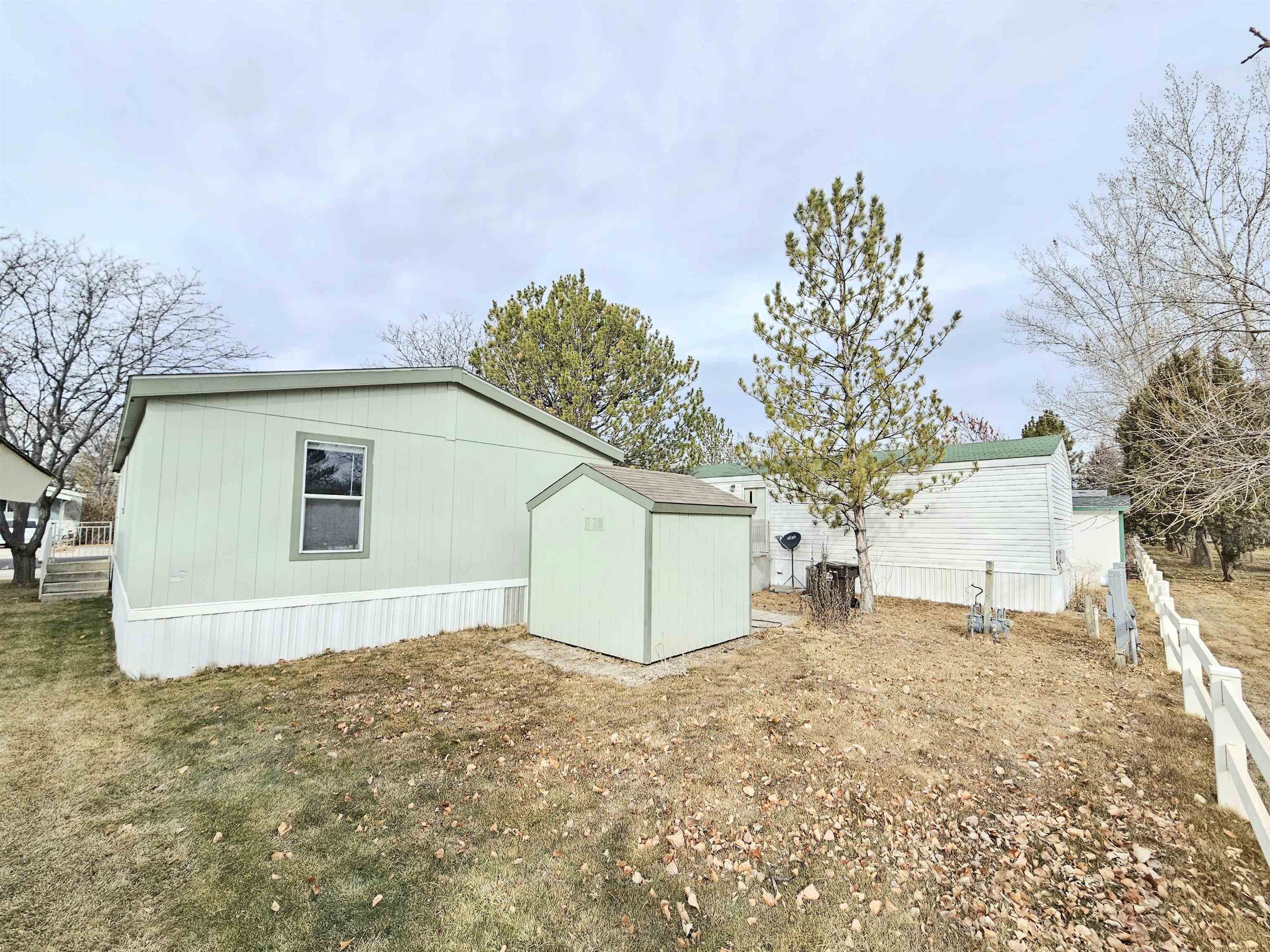 435 32 Road Property Photo 6