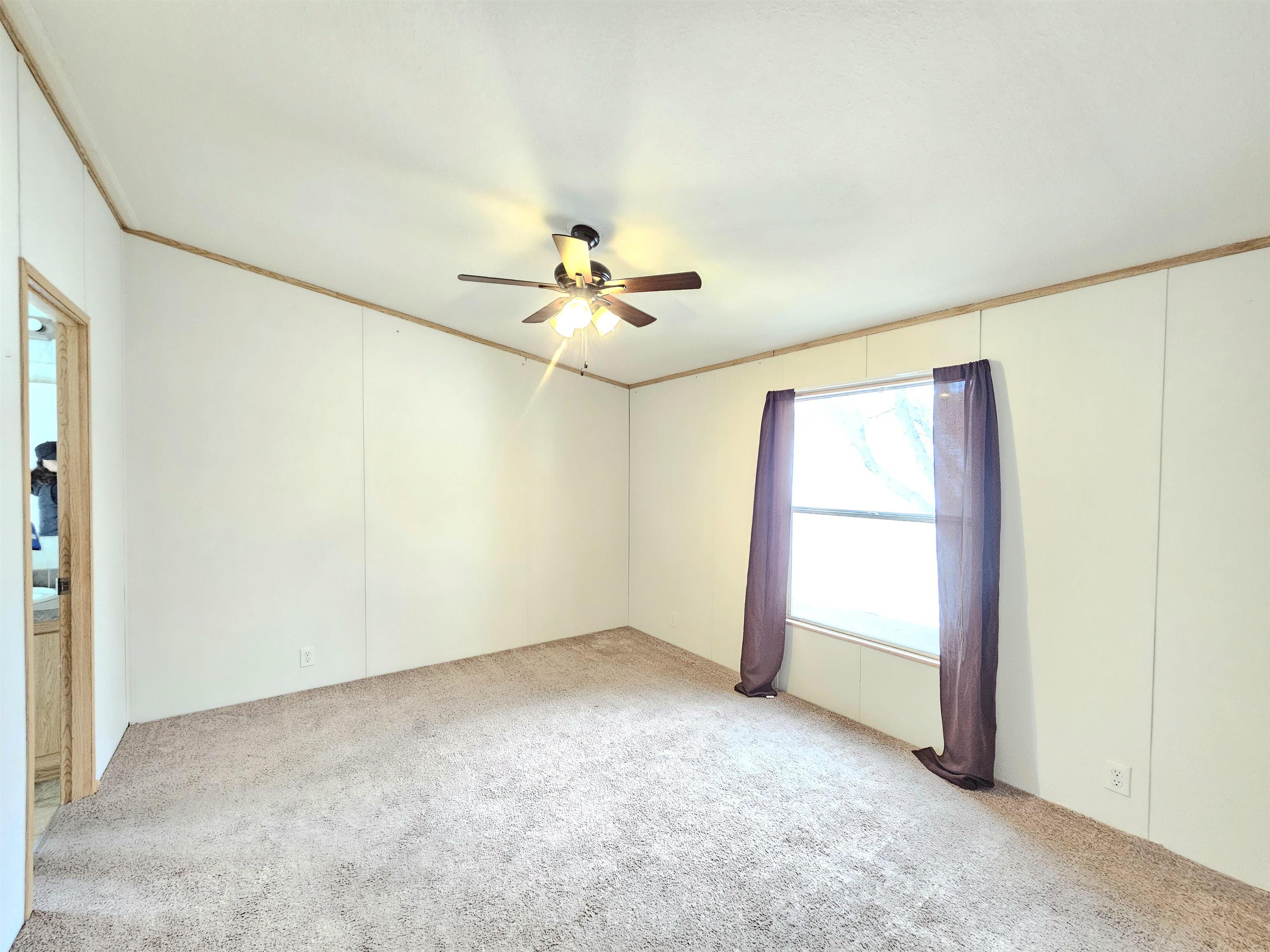 435 32 Road Property Photo 8