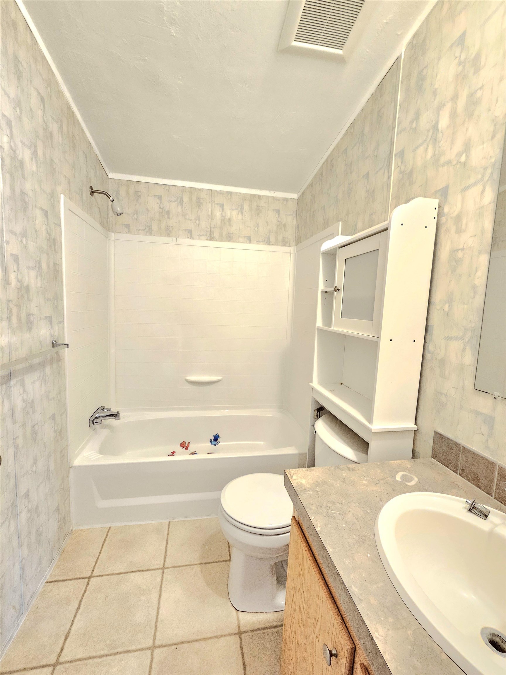 435 32 Road Property Photo 14
