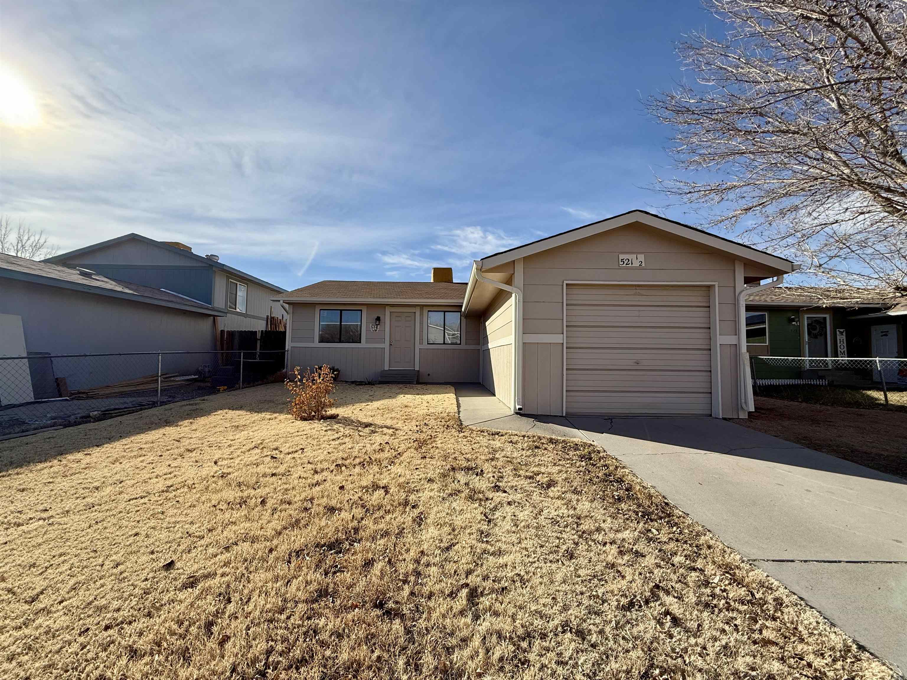 521 1/2 Garland Street Property Photo
