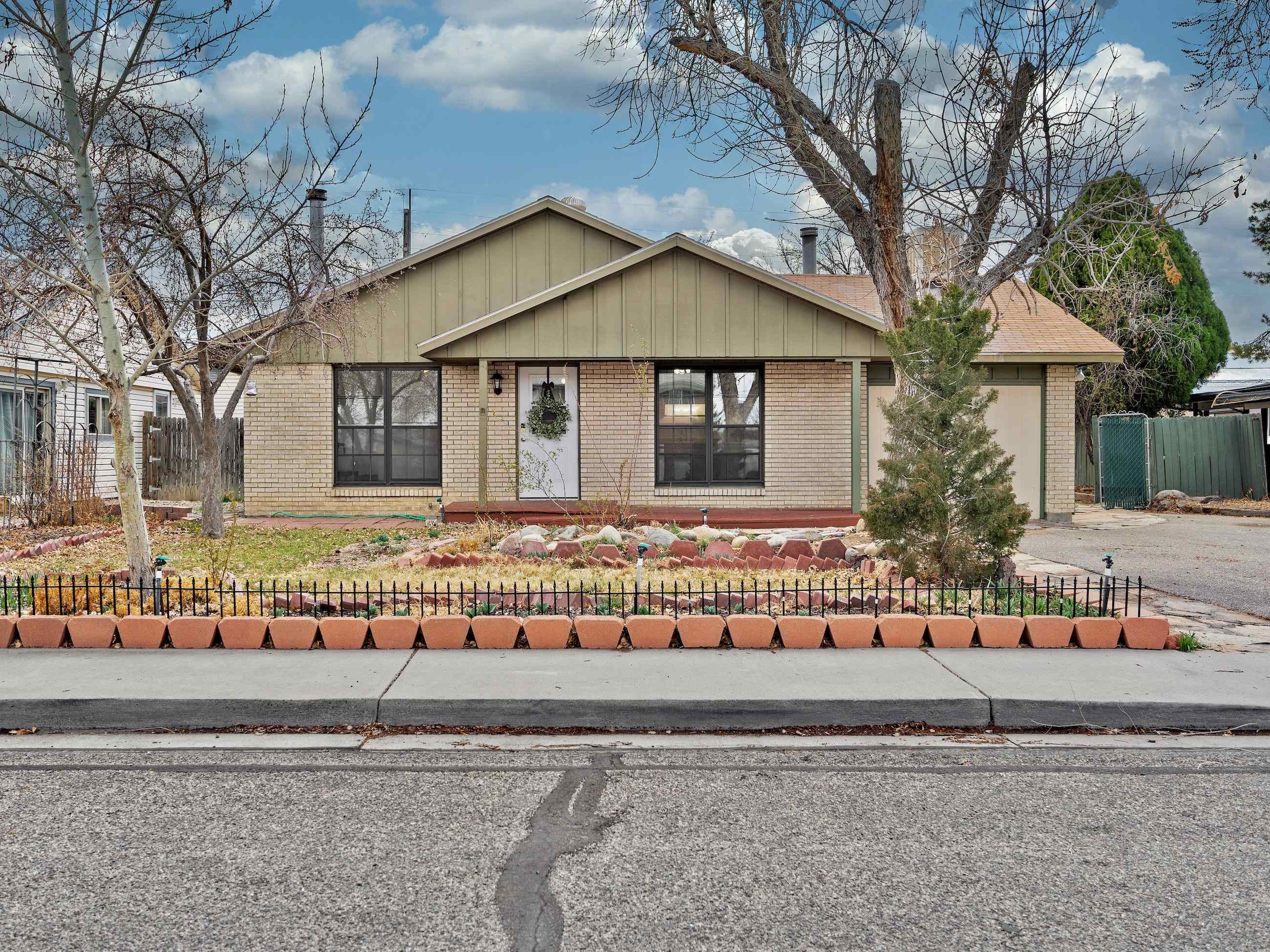 Teller Arms Real Estate Listings Main Image