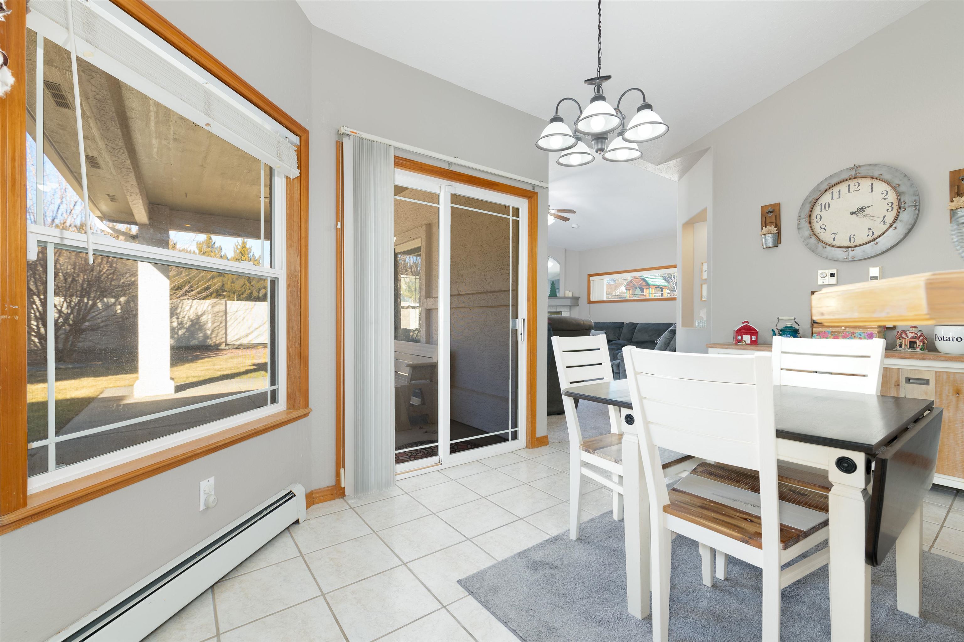 795 Jordanna Road Property Photo 8