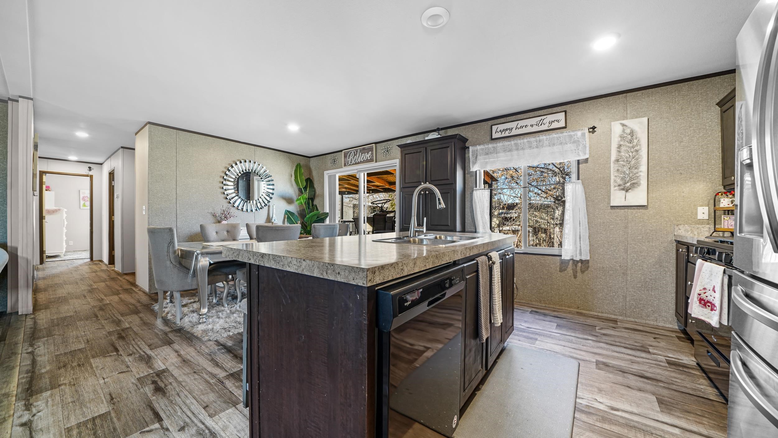 585 25 1/2 Road Property Photo 10