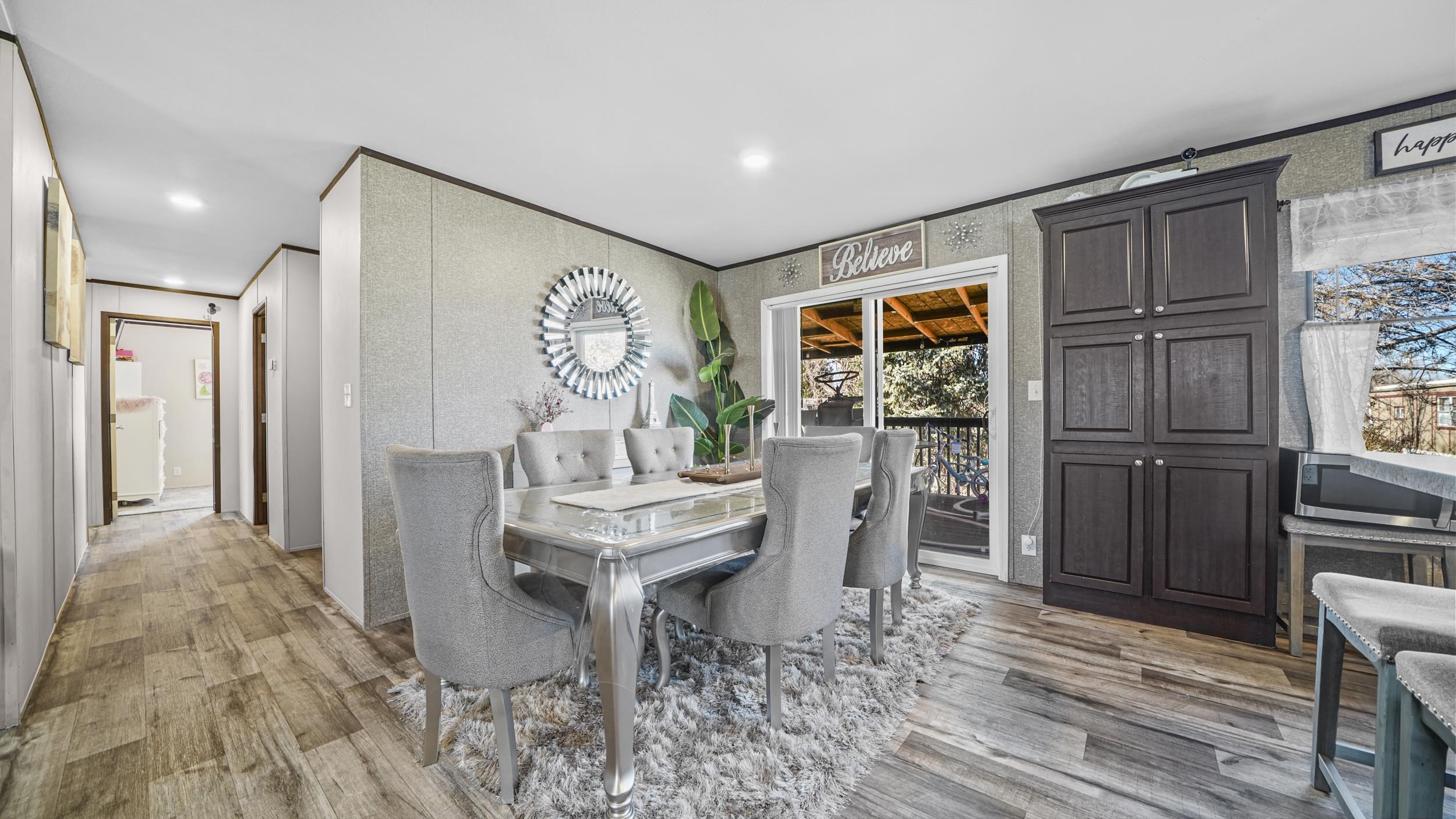585 25 1/2 Road Property Photo 13