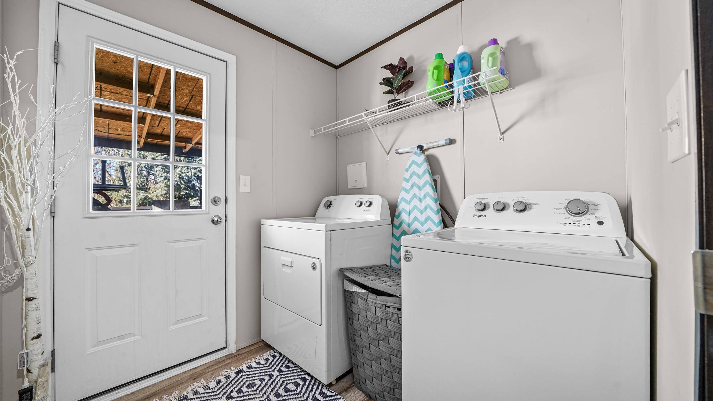 585 25 1/2 Road Property Photo 17