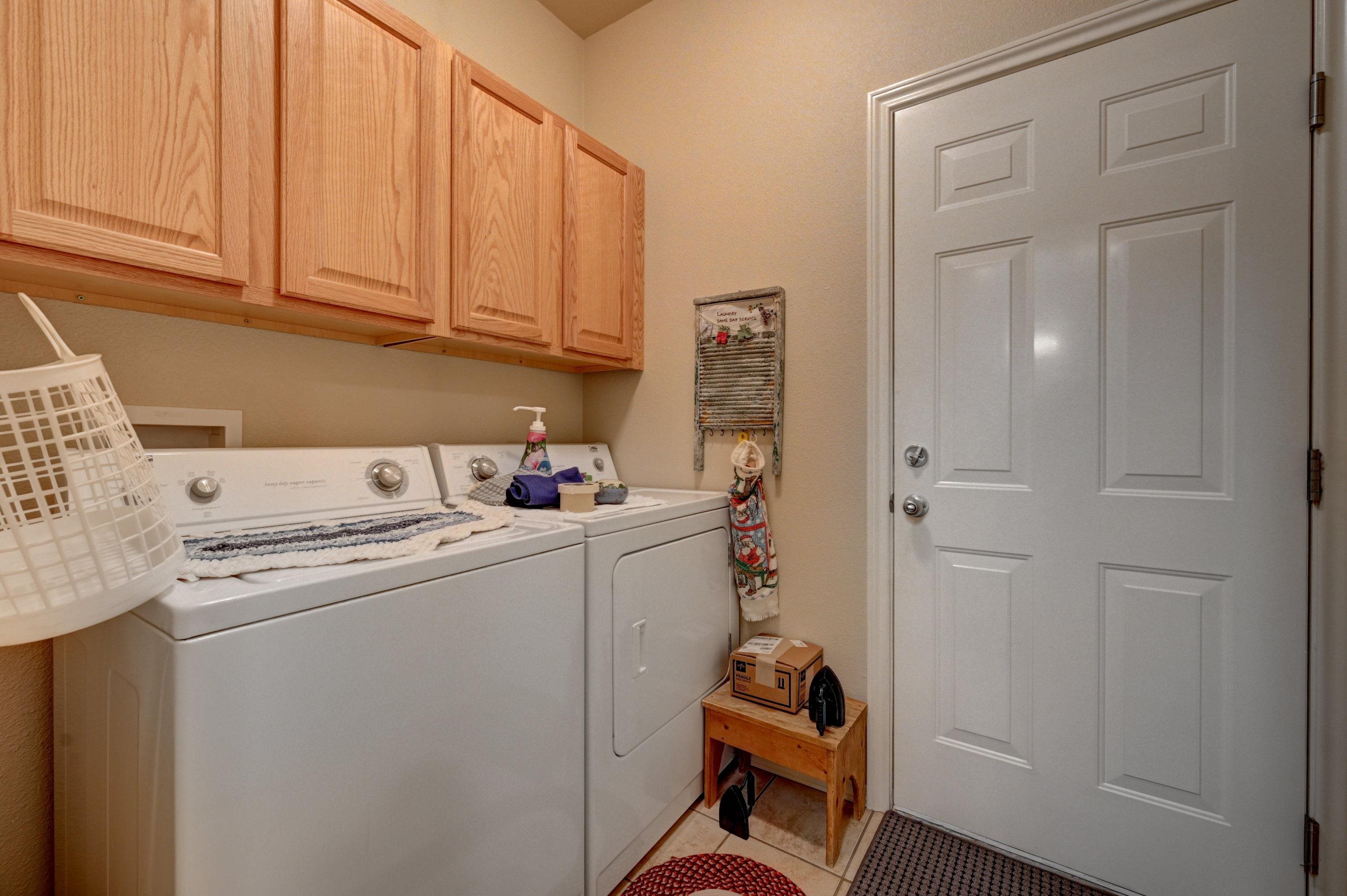 580 1/2 Willoughby Street Property Photo 16