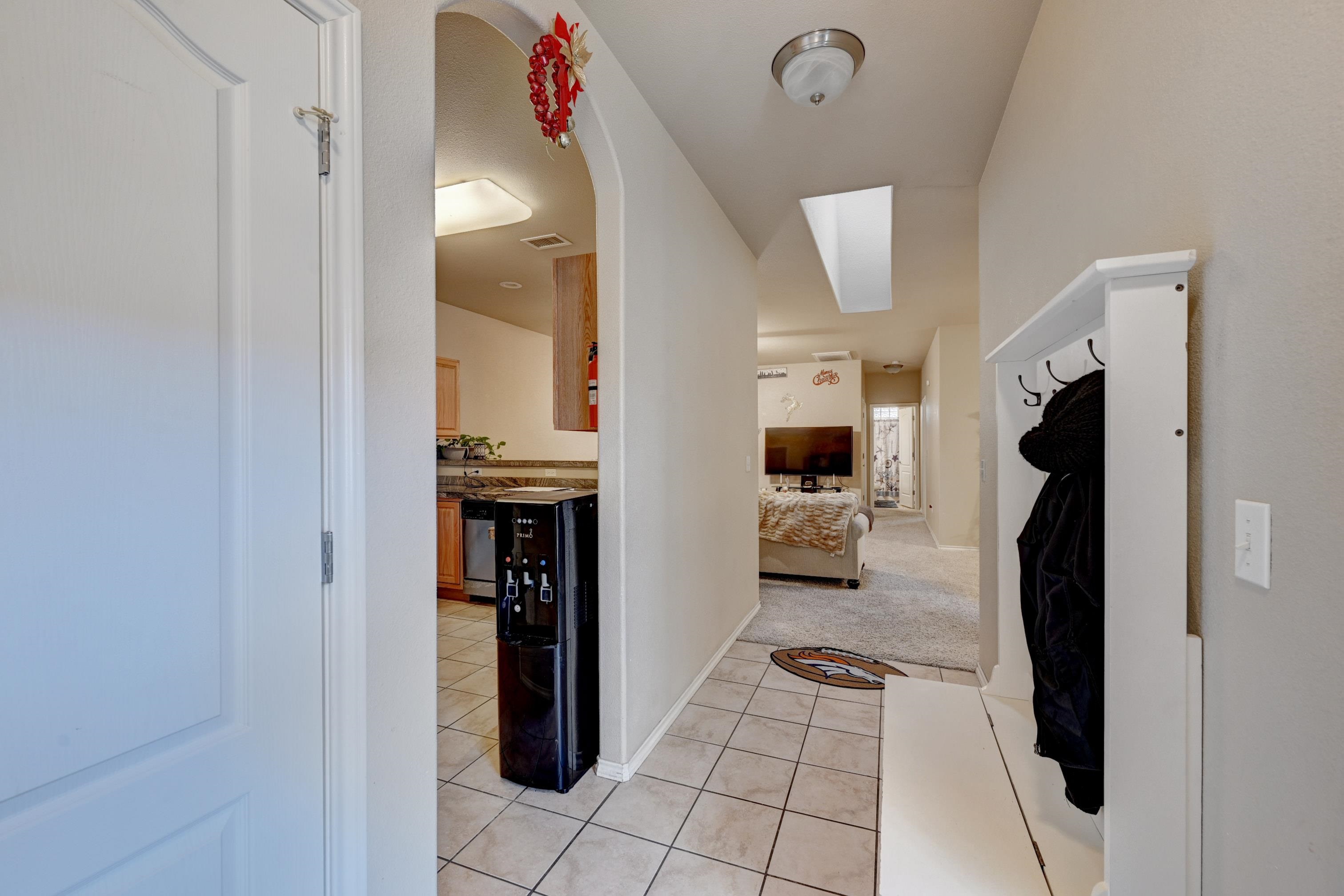 582 Willoughby Street Property Photo 7