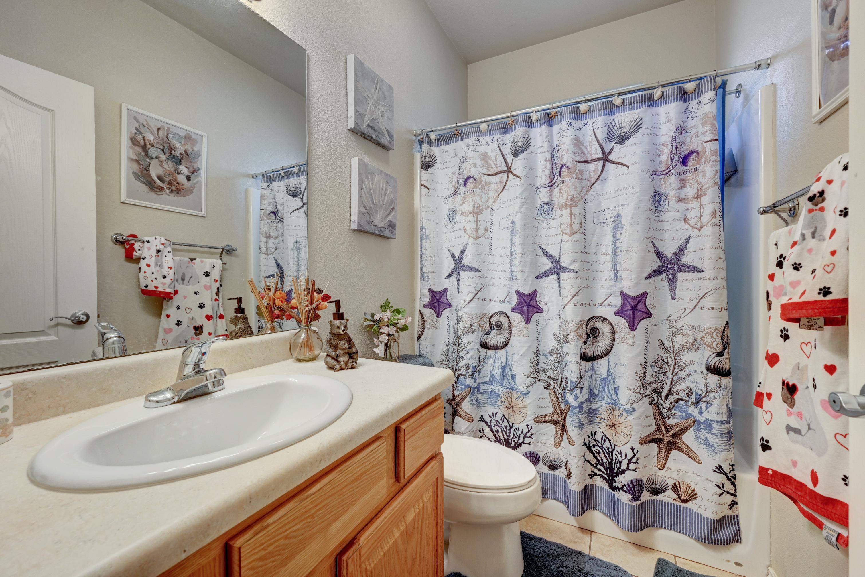 582 Willoughby Street Property Photo 23