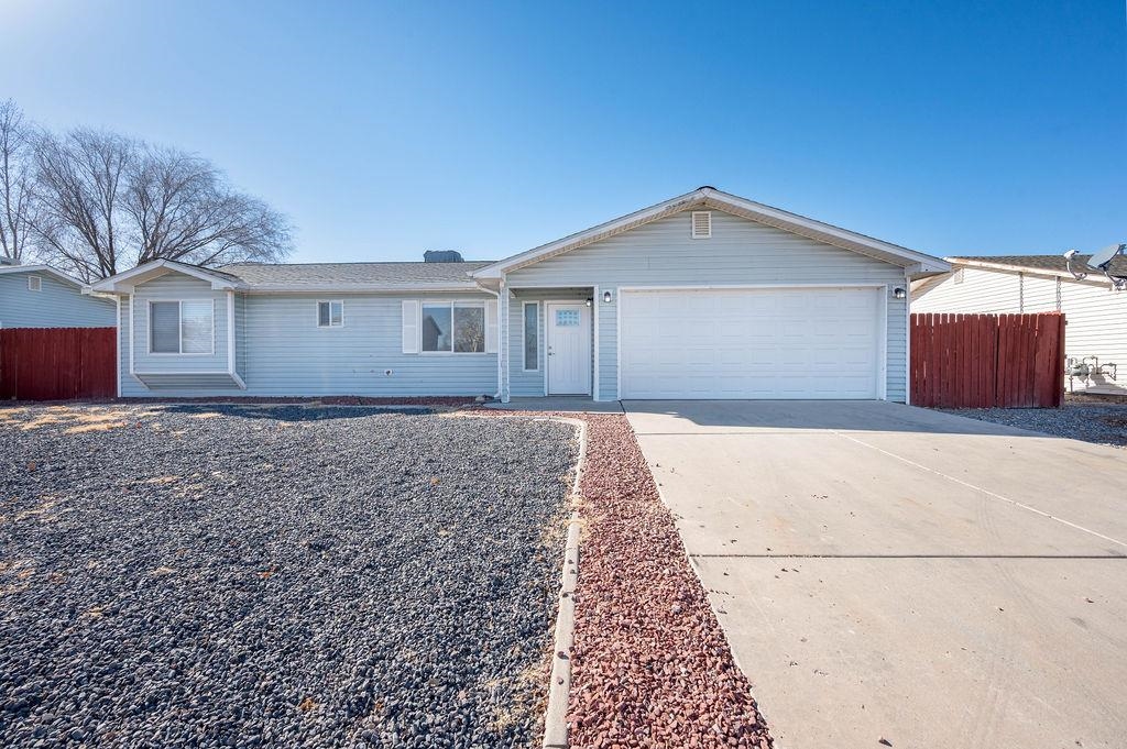 417 1/2 Canyon Trail Property Photo