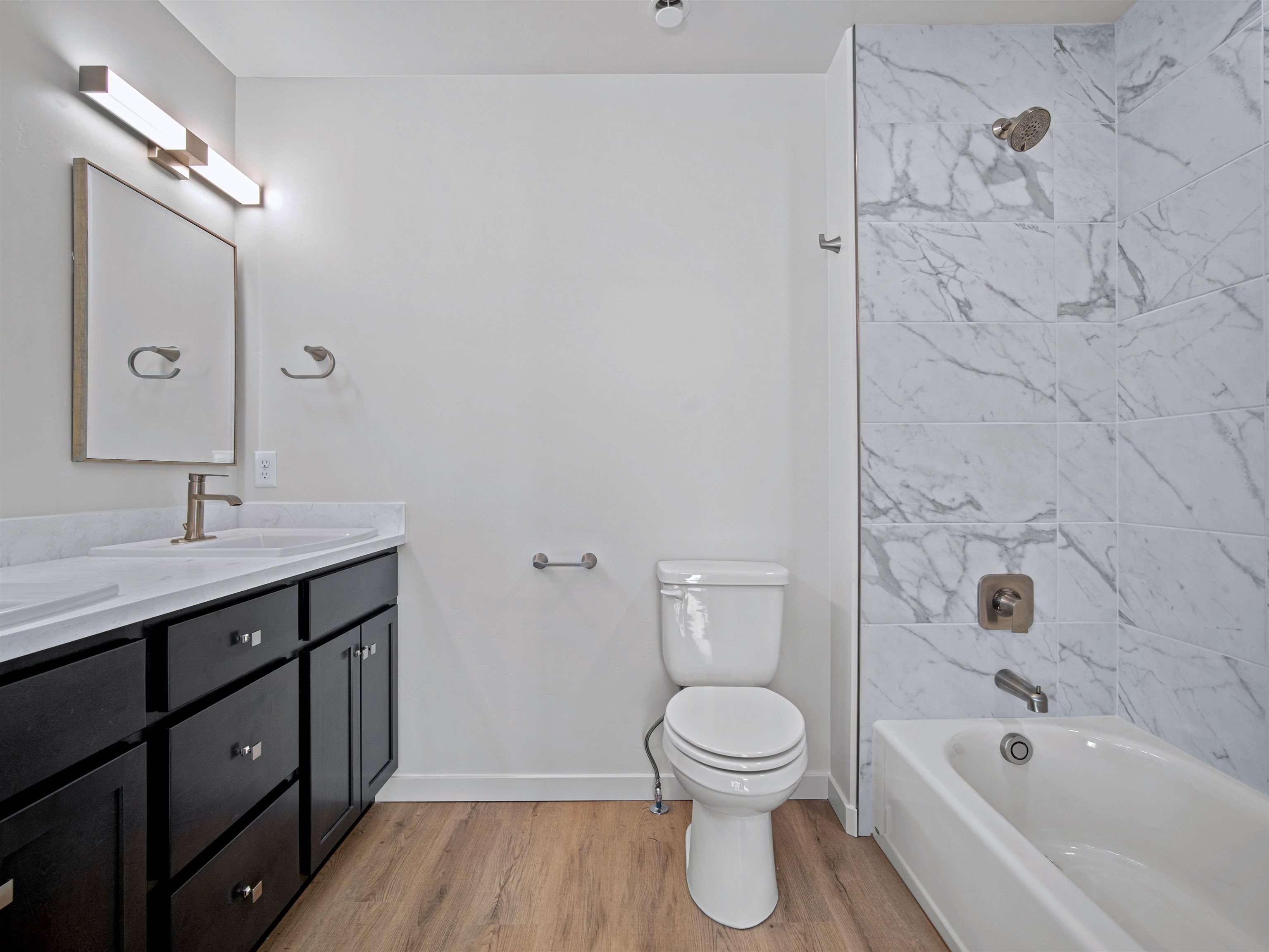 2772 Caspian Way Property Photo 20
